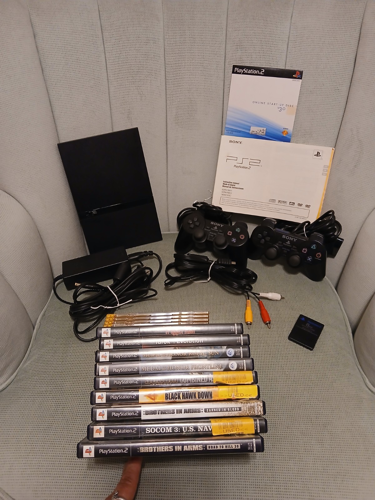 Sony PS2 Slim SCPH-70012 Bundle w/ 2 Controllers, 8MB Card, 13 Games *All Works*