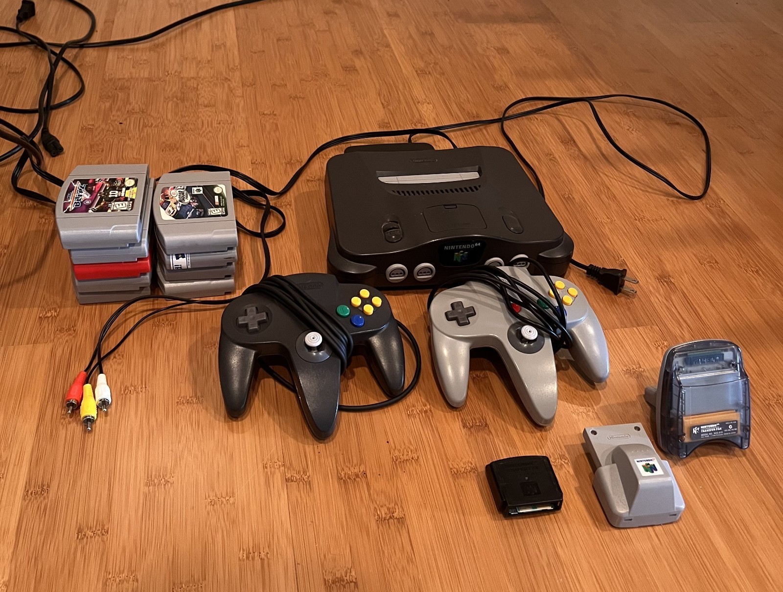 Nintendo 64 Console – 2 Controllers + Rumble, Transfer & Jumper Paks – See Below