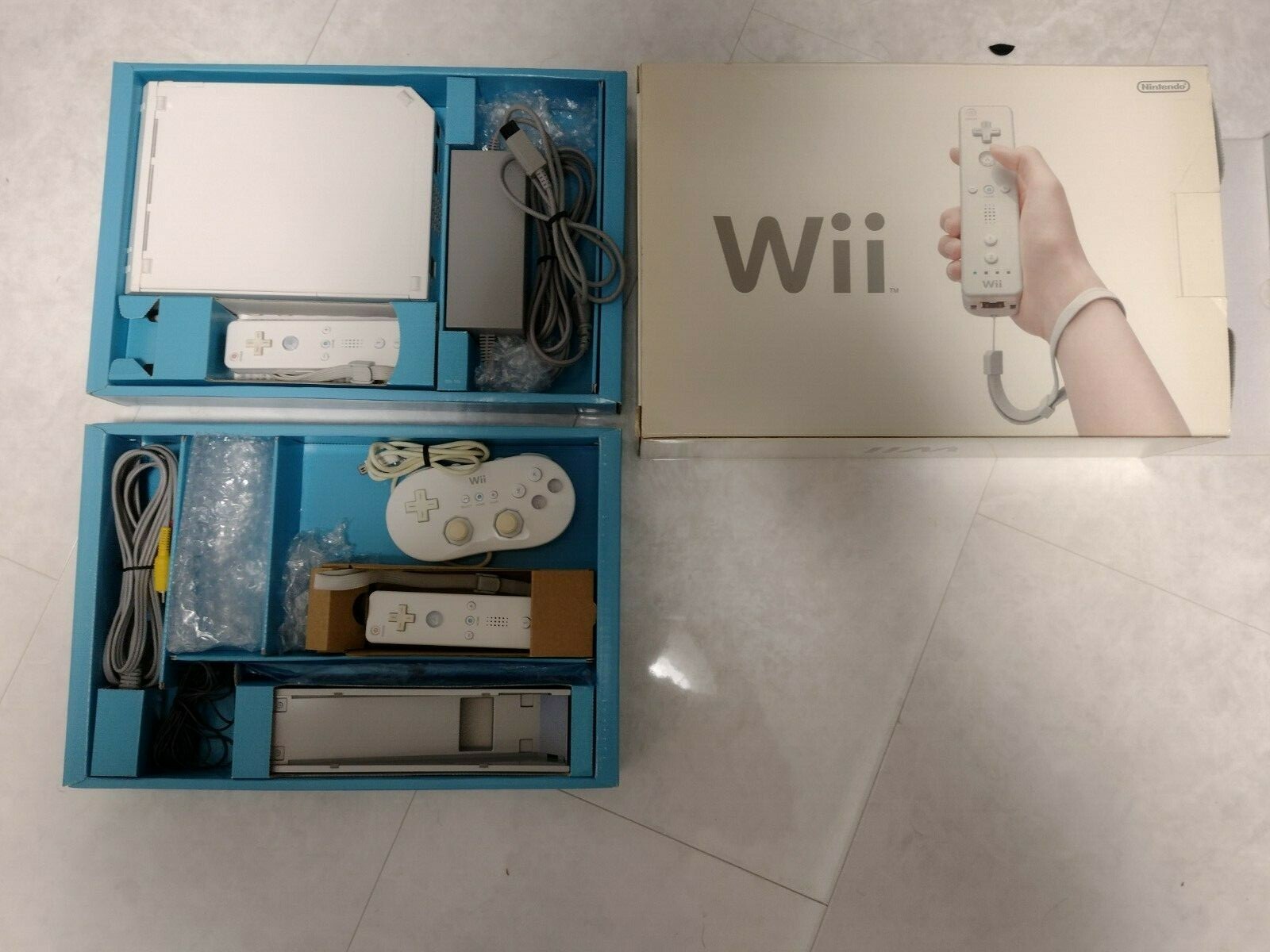 Nintendo Wii Console System Japan White Console Boxed