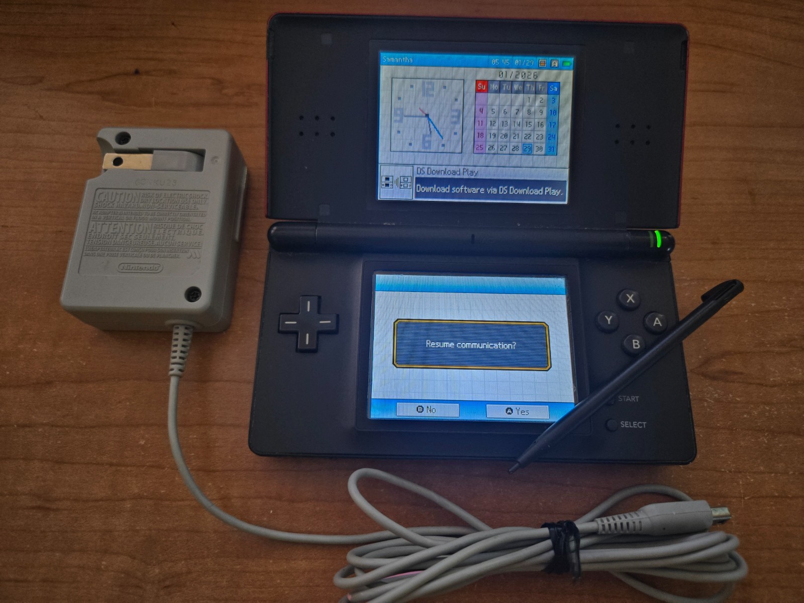 Nintendo DS Lite Console Black With Games, Charger & Stylus TESTED