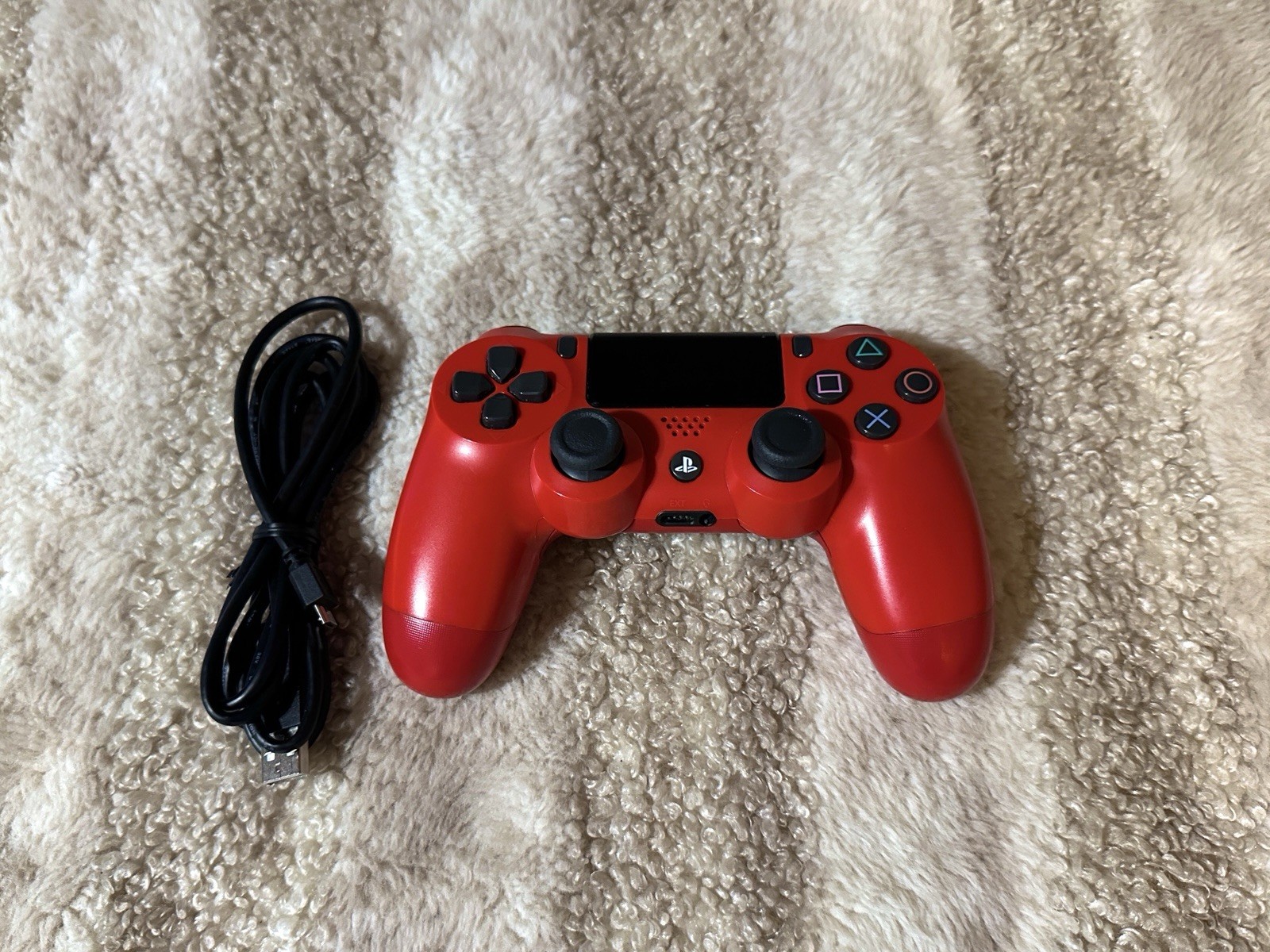 Low Firmware PlayStation 4 Pro 1TB PS4 Pro Complete With Cables & Controller