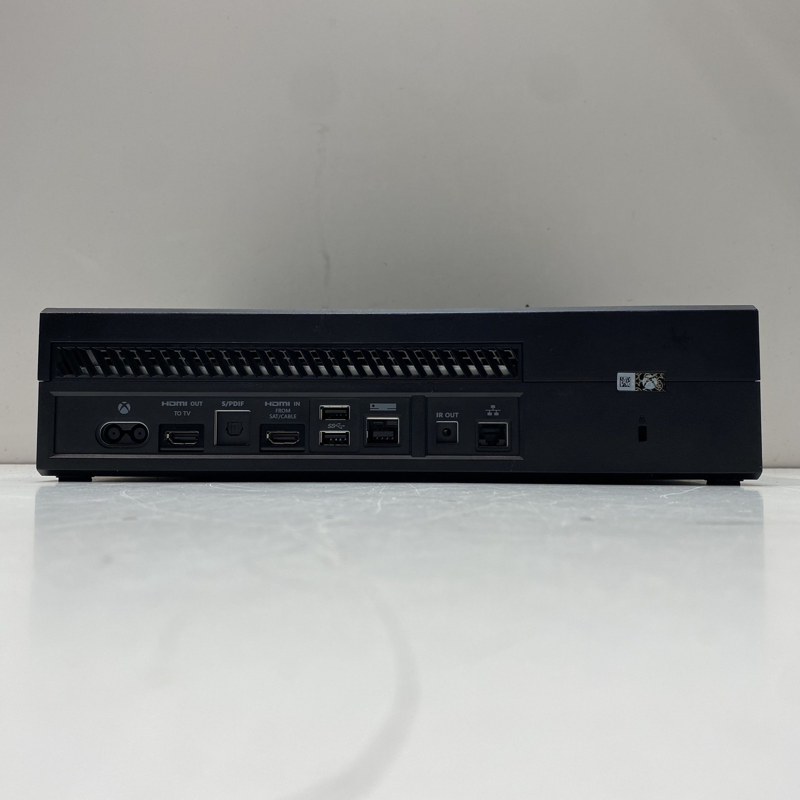 Microsoft Xbox One Console Model 1540 Kinect 1 Controller For Parts or Repair