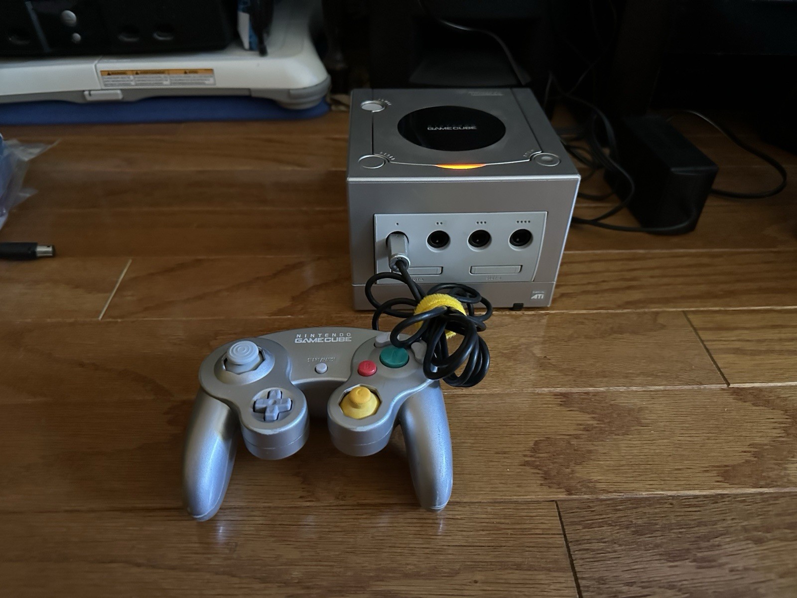 Nintendo GameCube Console Cables Controller Bundle Platinum DOL-101 100% Working