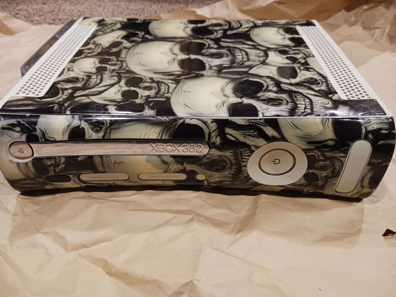 XBOX 360 Console w/ 250GB HDD & Official MS AV CABLES FOR PARTS/REPAIR AS IS