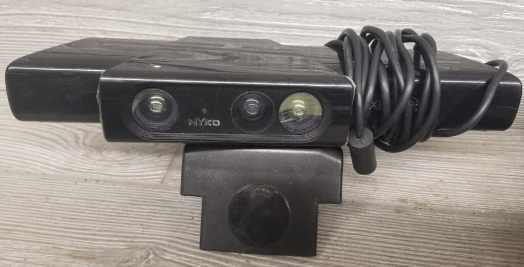 Microsoft Xbox 360 Kinect Sensor, Nyko Magnifier, 20GB Hard Drive, Power Brick