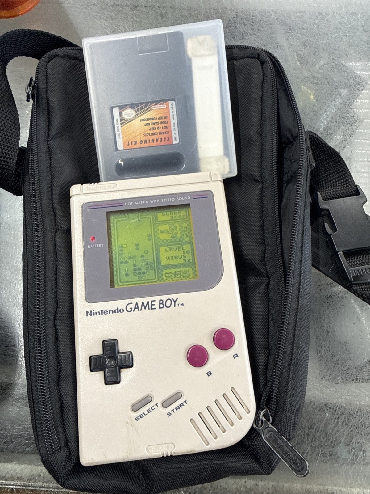 Nintendo Game Boy Original DMG-01 Gray Handheld Console Bundle