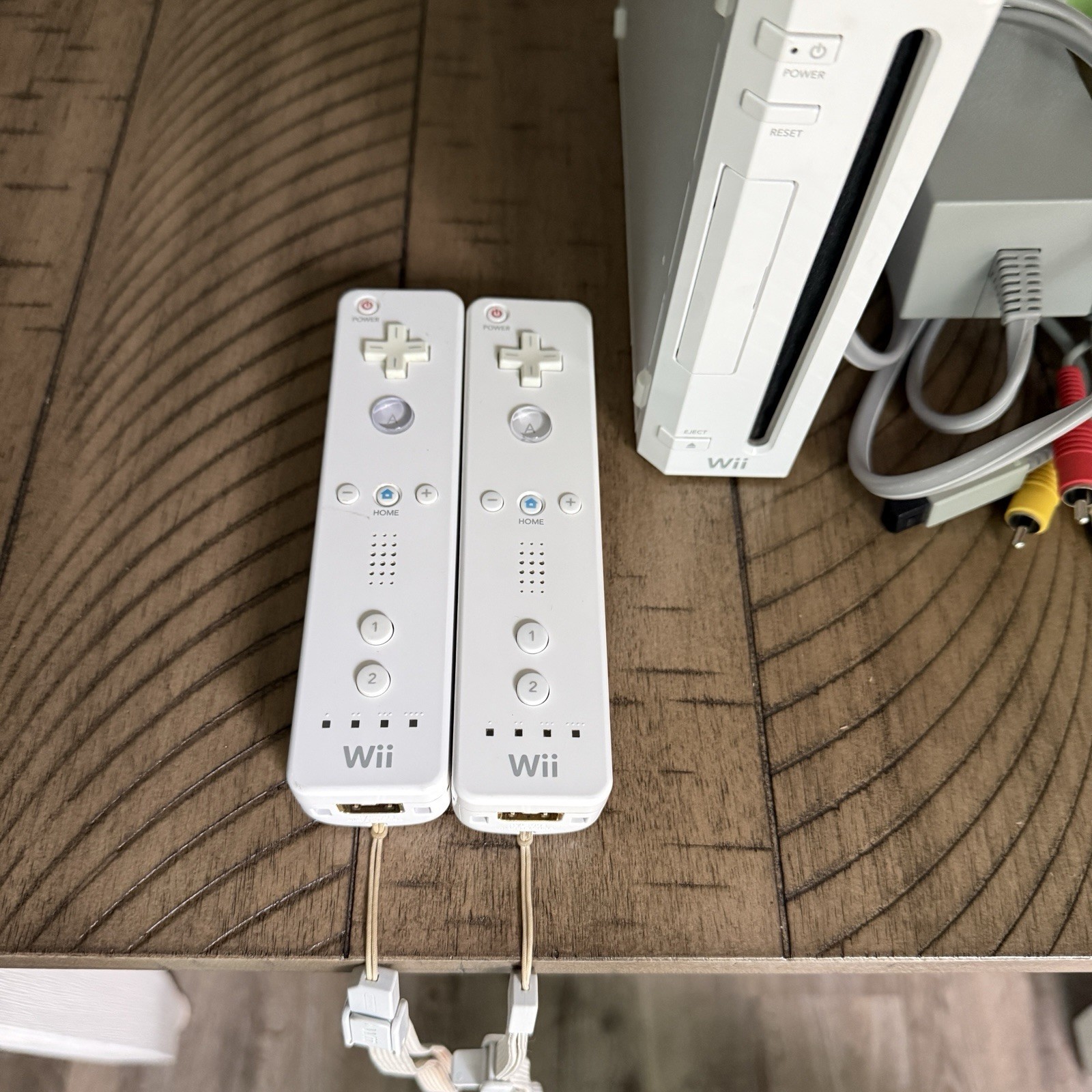 Nintendo Wii Console Bundle Tested 4 Remotes 3 Nunchuks MotionPlus Sports