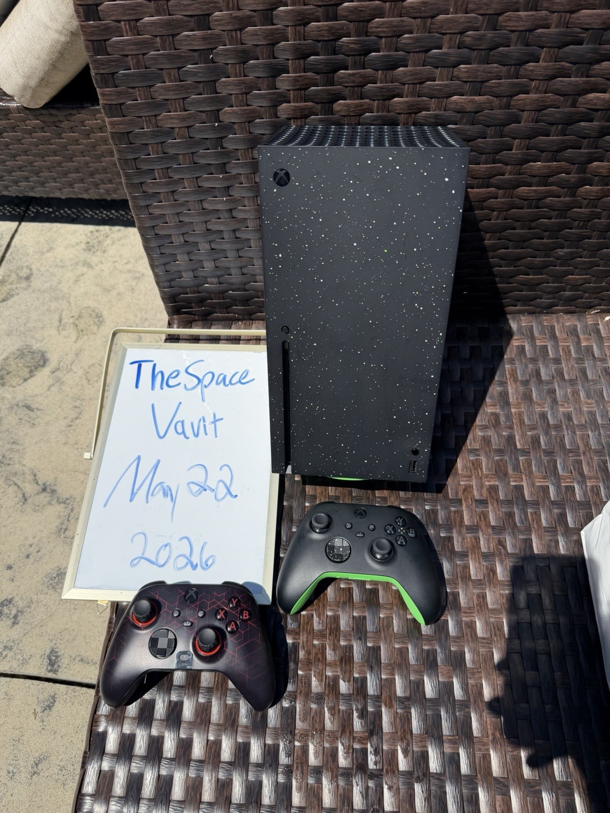 Microsoft Xbox Series X 2TB Console Gaming System Galaxy Black 1882 BUNDLE READ
