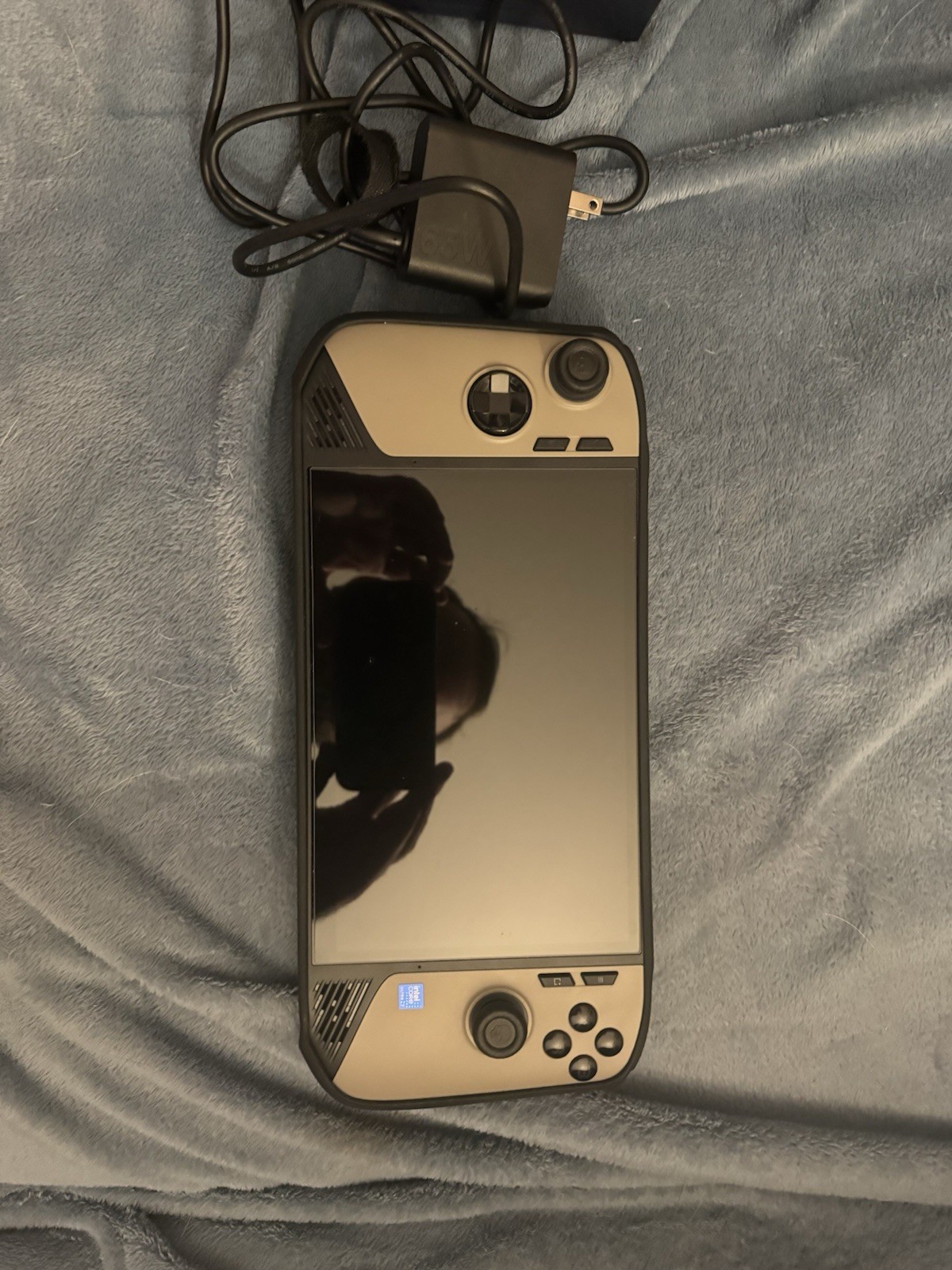 MSI Claw 8 AI+ A2VM 8” 32GB 1TB Handheld W/ Grip Case, JSAUX Dock