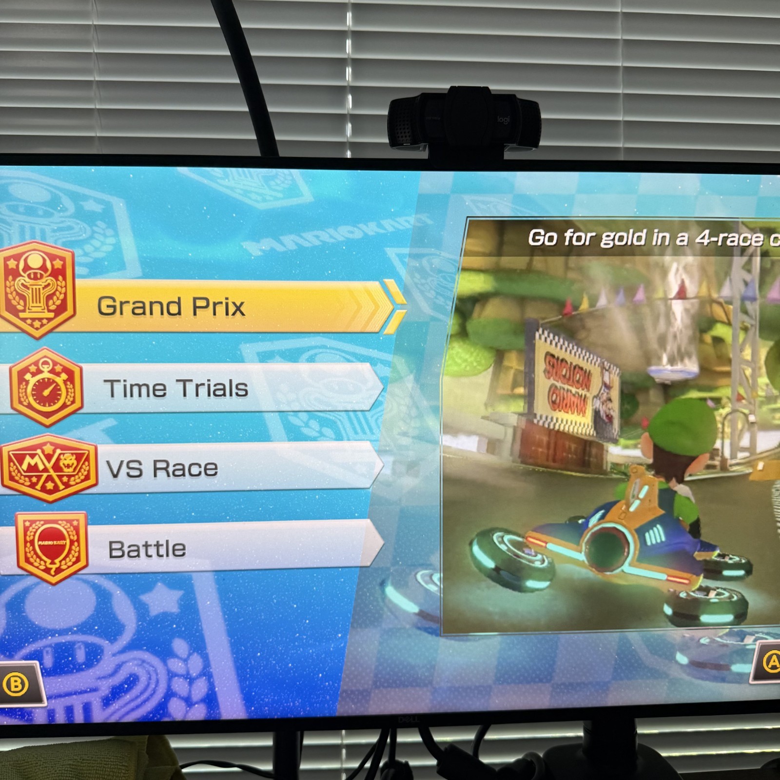 Nintendo Wii U 32GB Console Bundle GamePad Controller 6 Game Lot Mario Pokemon
