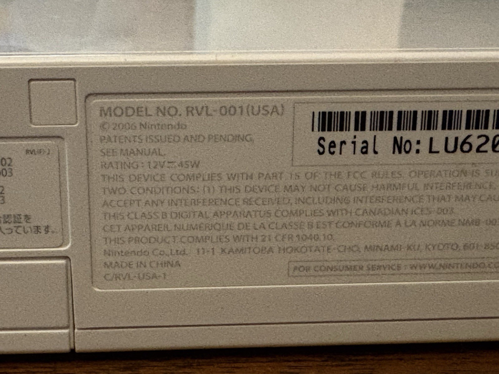 Wii RVL-001 White Console Bundle Controllers Nunchucks Cords 3 Games Excellent