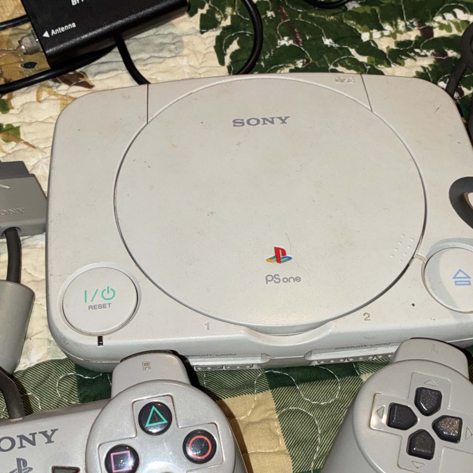 Sony PlayStation 1 Game Console – Gray