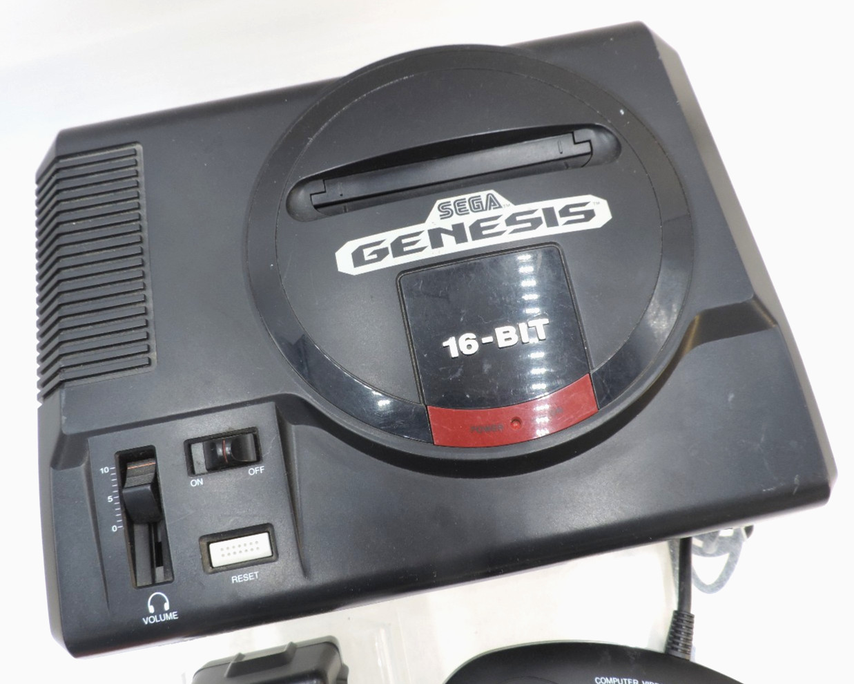 SEGA Genesis Console 1601 / Untested, Powers On