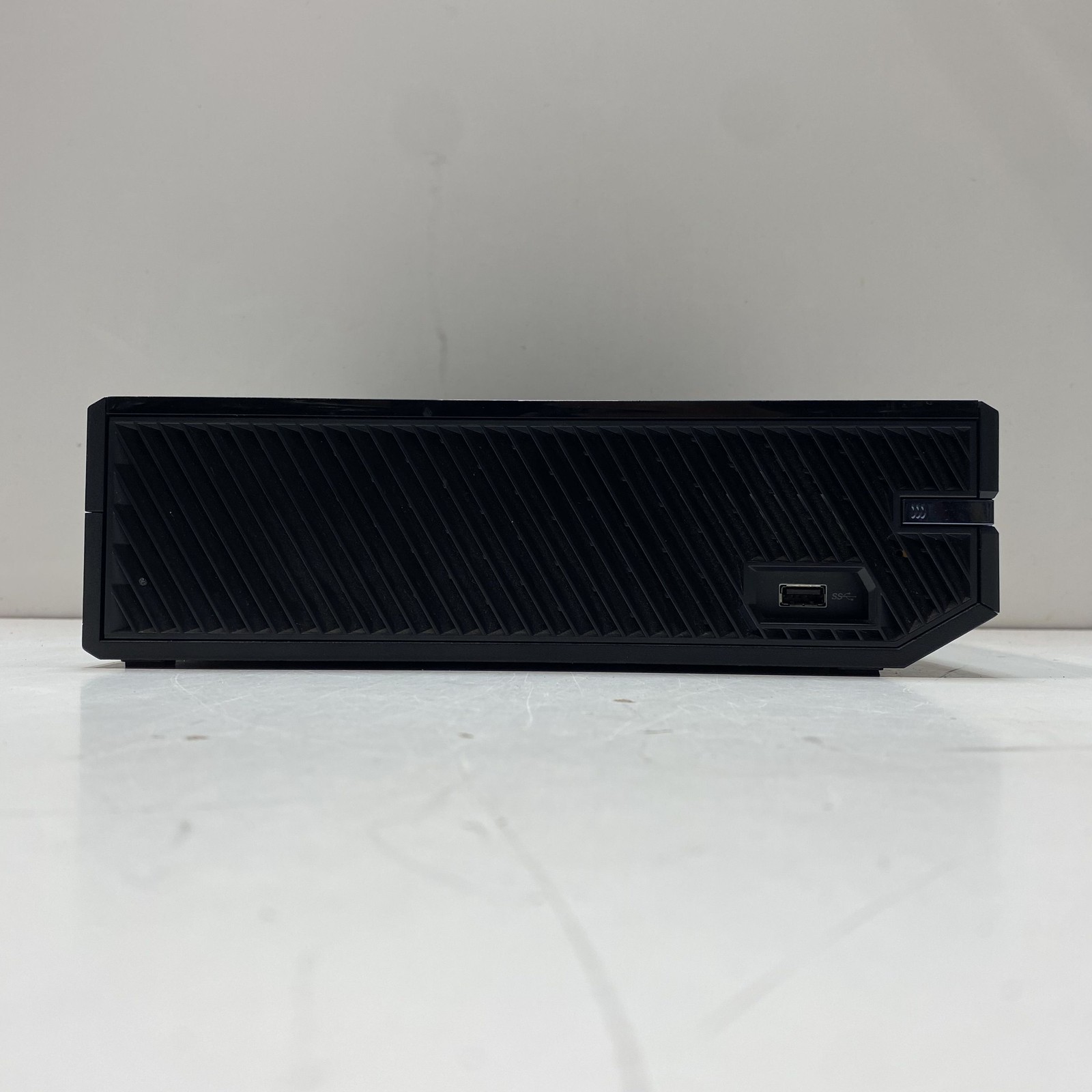 Microsoft Xbox One Console Model 1540 Kinect 1 Controller For Parts or Repair