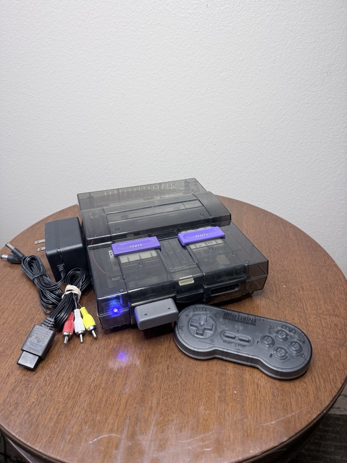 Super Nintendo SNES Custom Shell W/ Wireless Controller ￼