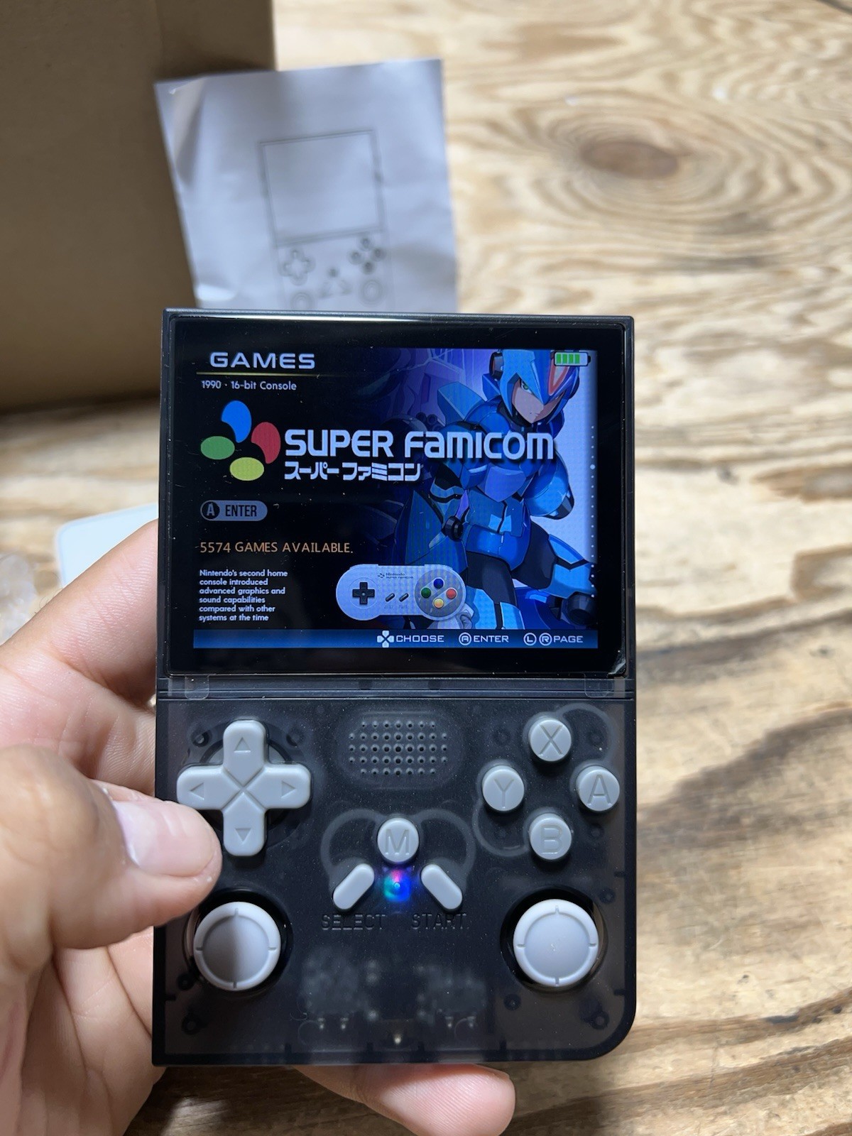 R40S PRO Retro Handheld Game Console – Portable 3.5″ IPS Screen, 16GB + 80GB