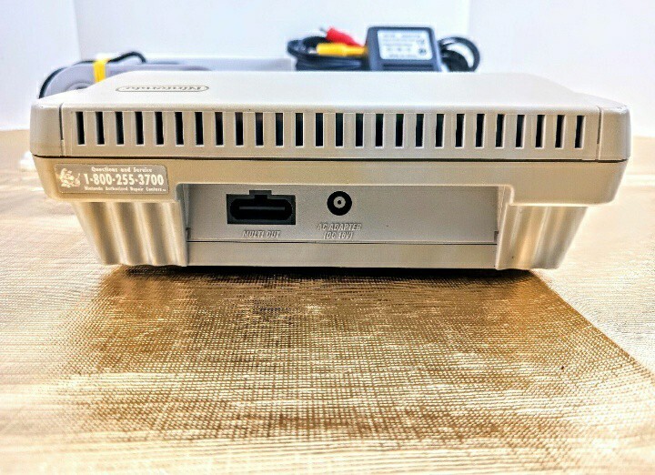 Super Nintendo Console SNES Controller & Game Bundle