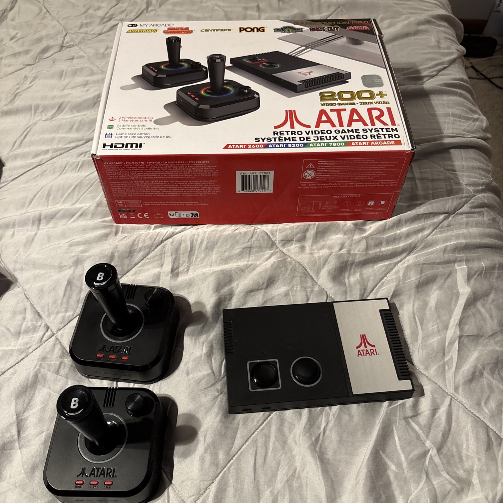 My Arcade Atari GameStation Pro HDMI Console Games 7000 – 2 Wireless Controllers