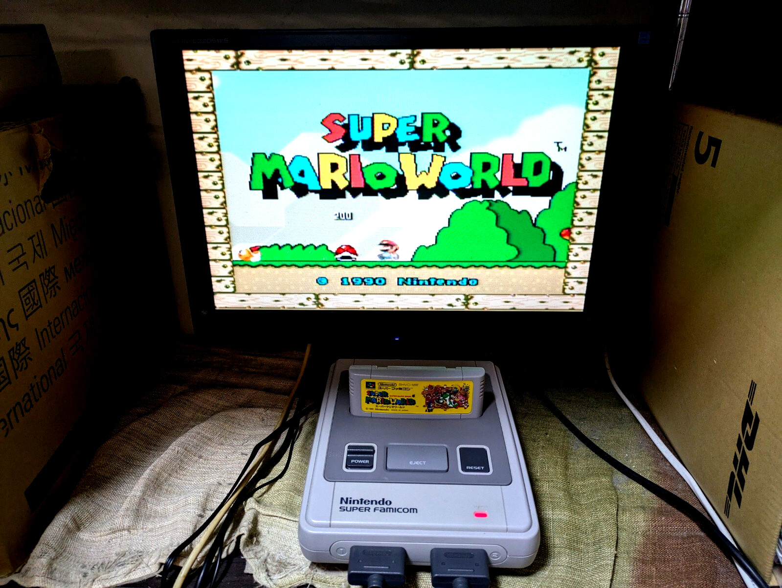 Nintendo Super Famicom Console Case Super Mario Donkey Kong SNES Japan