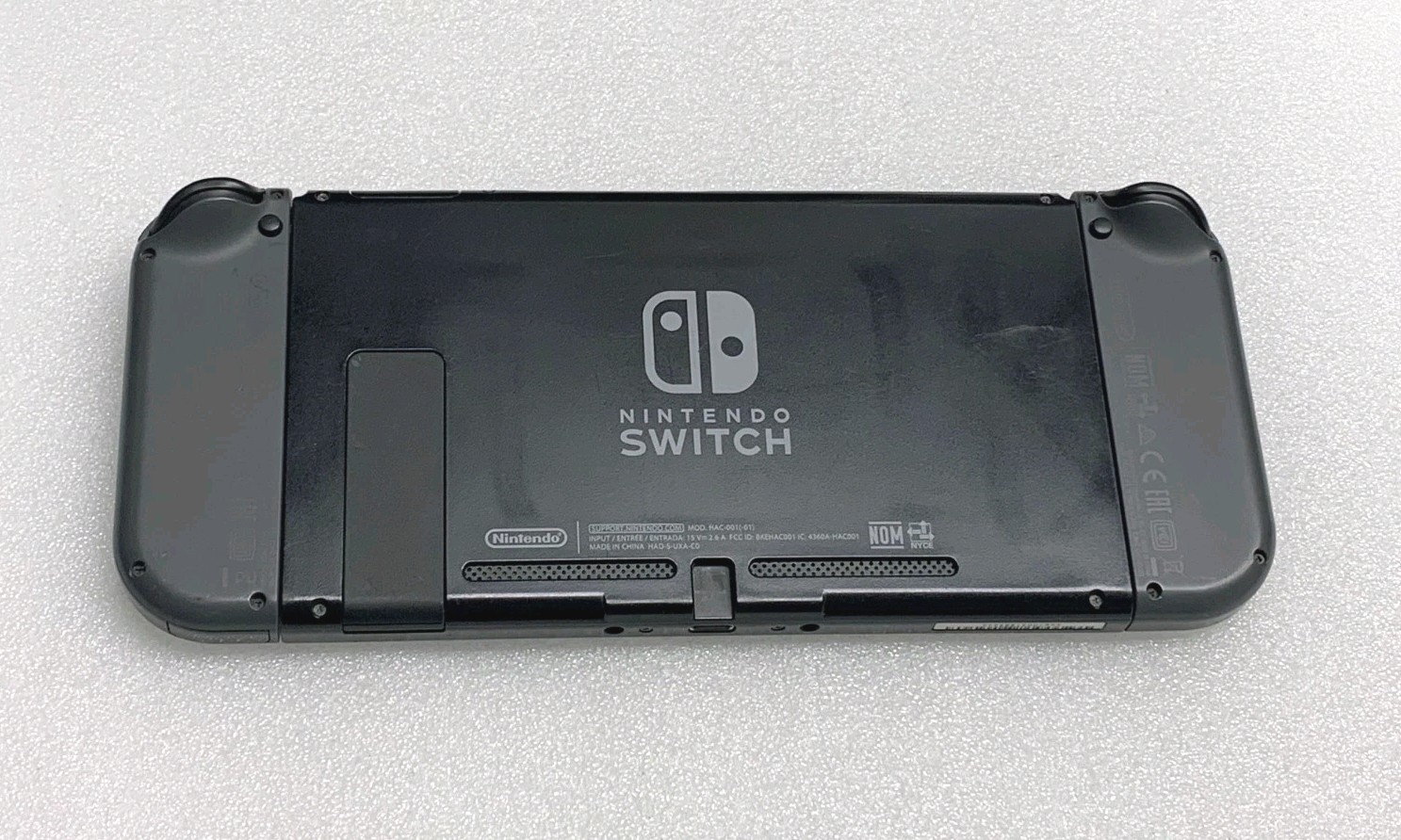 Nintendo Switch V2 Handheld Video Game Console – HAC-001(-01) – Grey **READ**