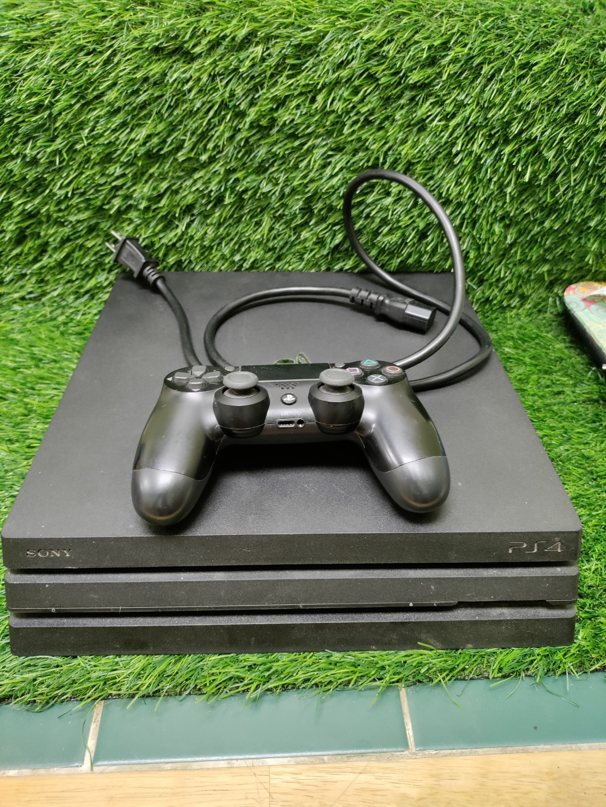 Sony PlayStation 4 Pro CUH-7115B 1TB Console Controller Parts