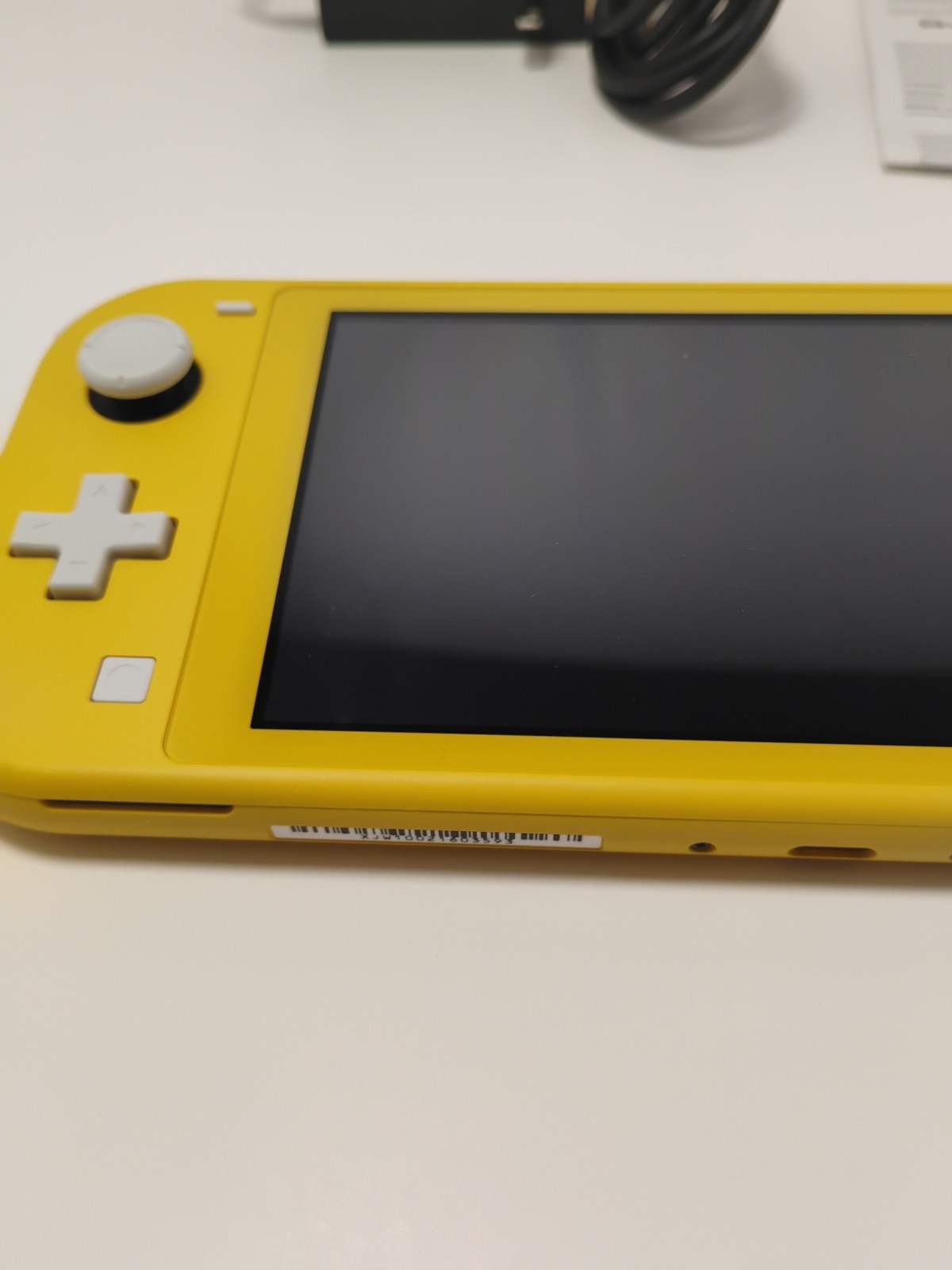 Nintendo Switch Lite Handheld Game Console HDH-001 Yellow Tested!