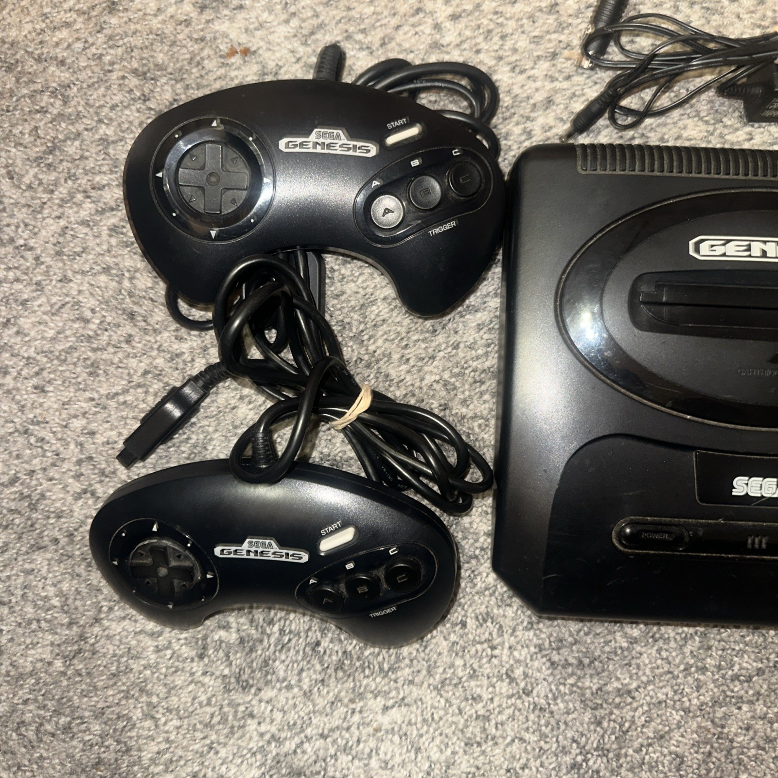 Original OEM Sega Genesis System Model 2 Console Game Genie & 3 Games