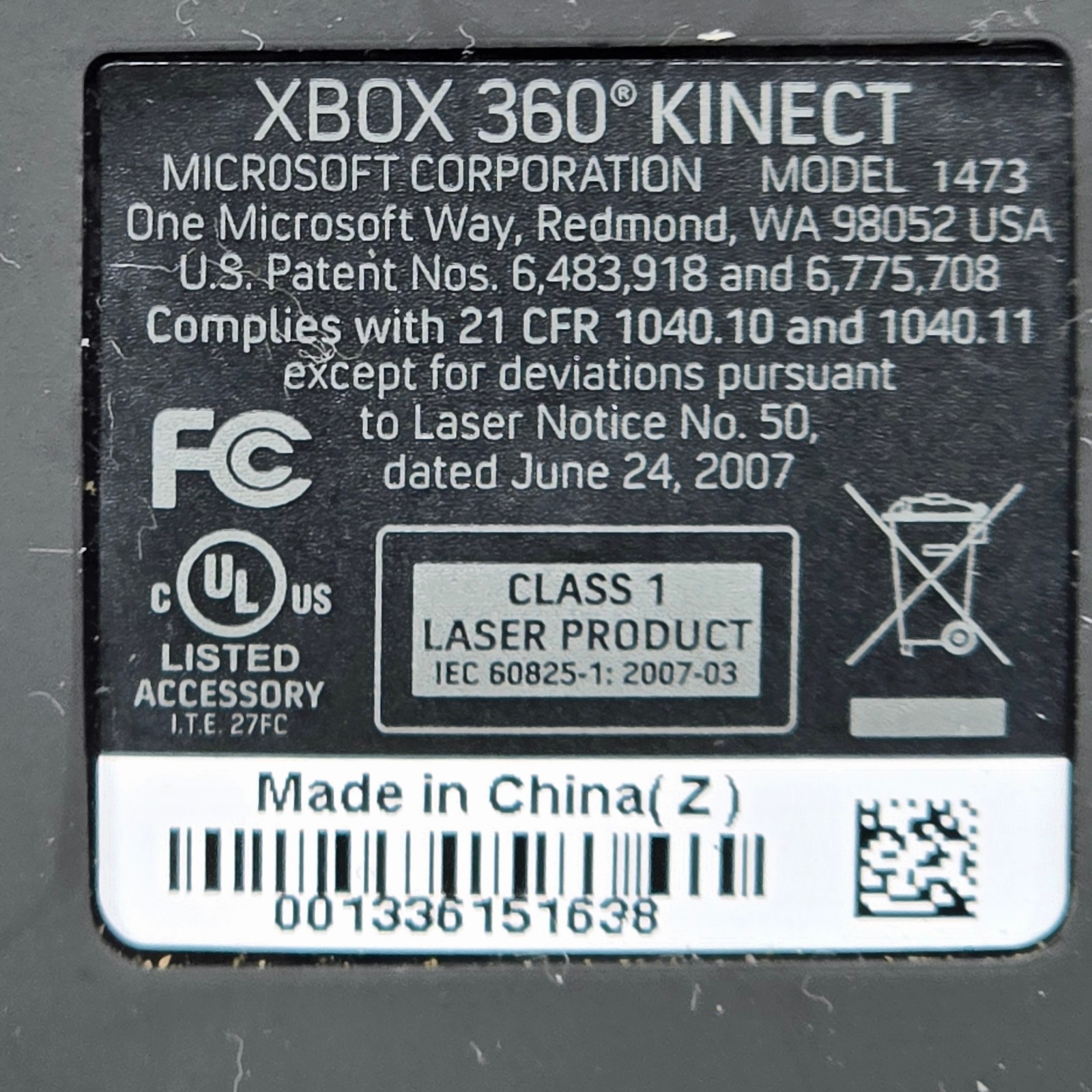 Xbox 360 Bundle w/ Kinect Sensor + Chatpad + Games + Nyko Zoom + Nyko Battery