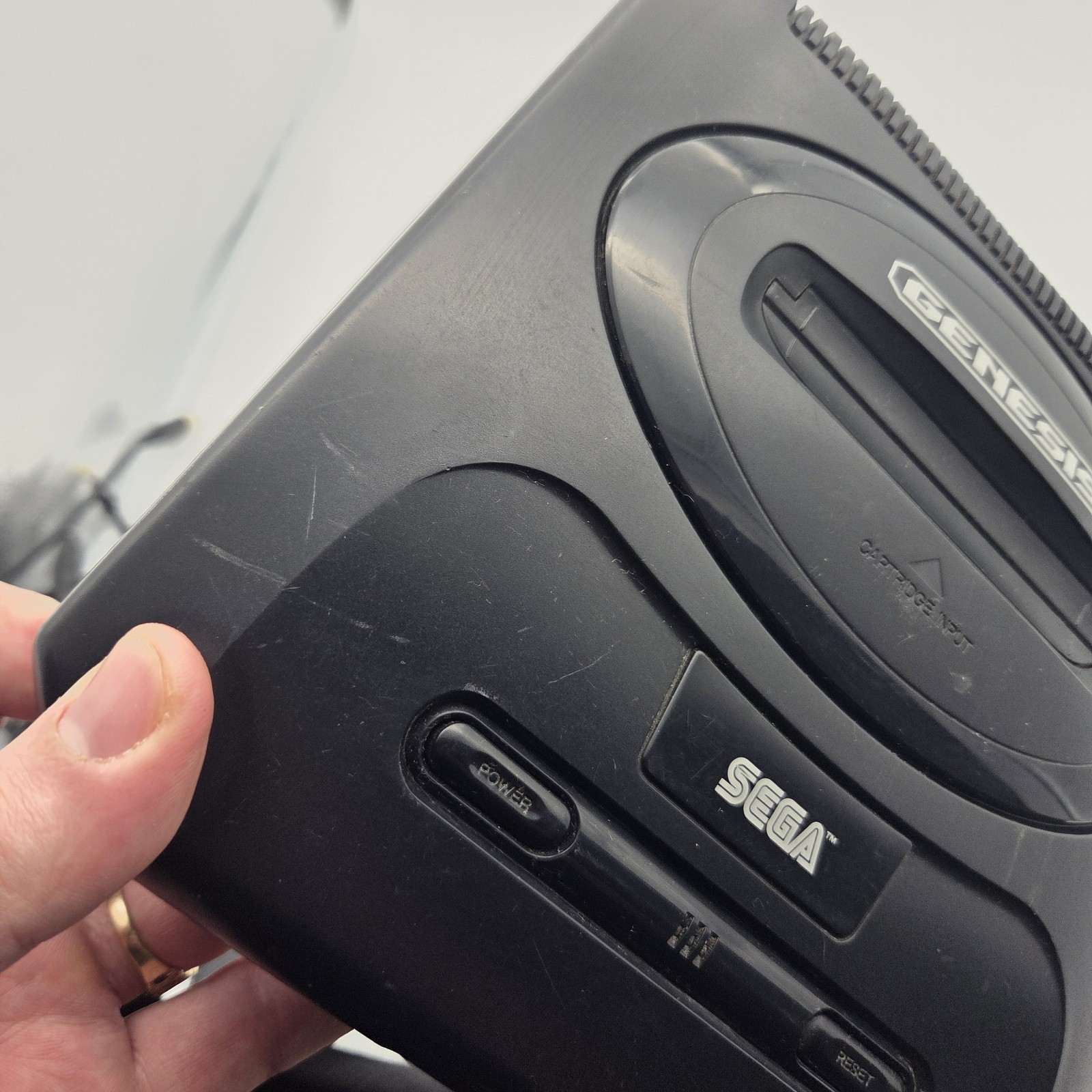 Sega Genesis Model 2 Console Bundle W/ Cords & 6 Button Controller *NO LED* READ