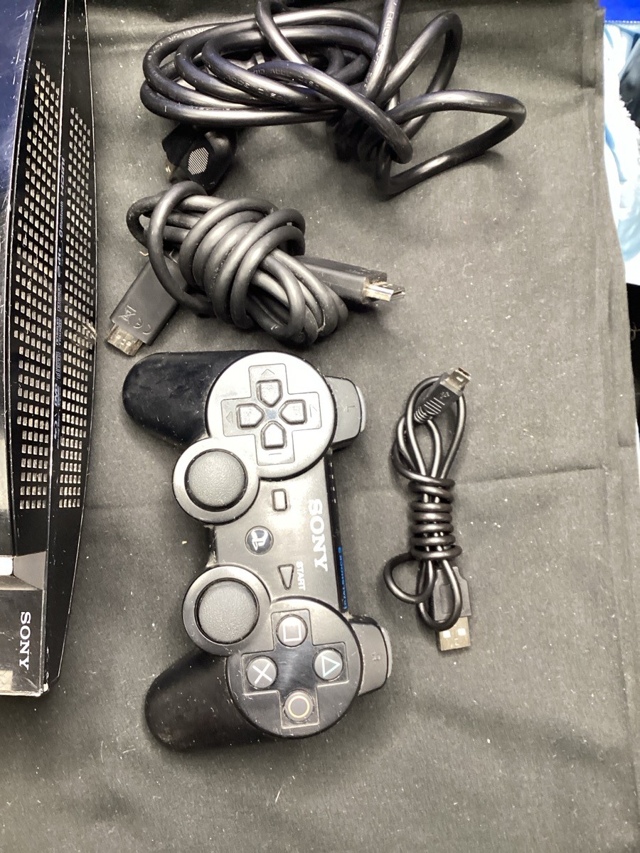 SONY PLAYSTATION 3 – SYSTEM – 80GB – CECH-K01 (AST003598)