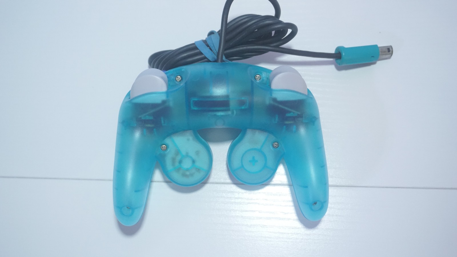 Clear Sky Blue Nintendo GameCube Console DOL-001 (USA) Yellow LED & Controller