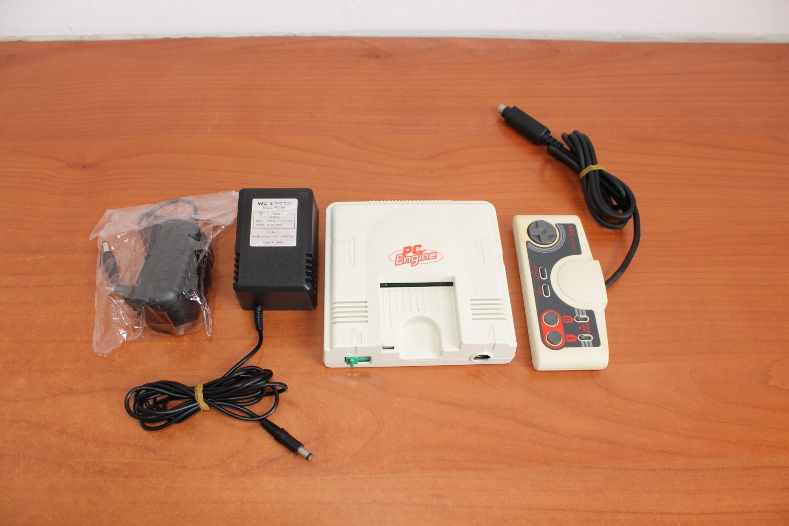PC ENGINE CONSOLE PCENGINE NEC #2 + New PSU
