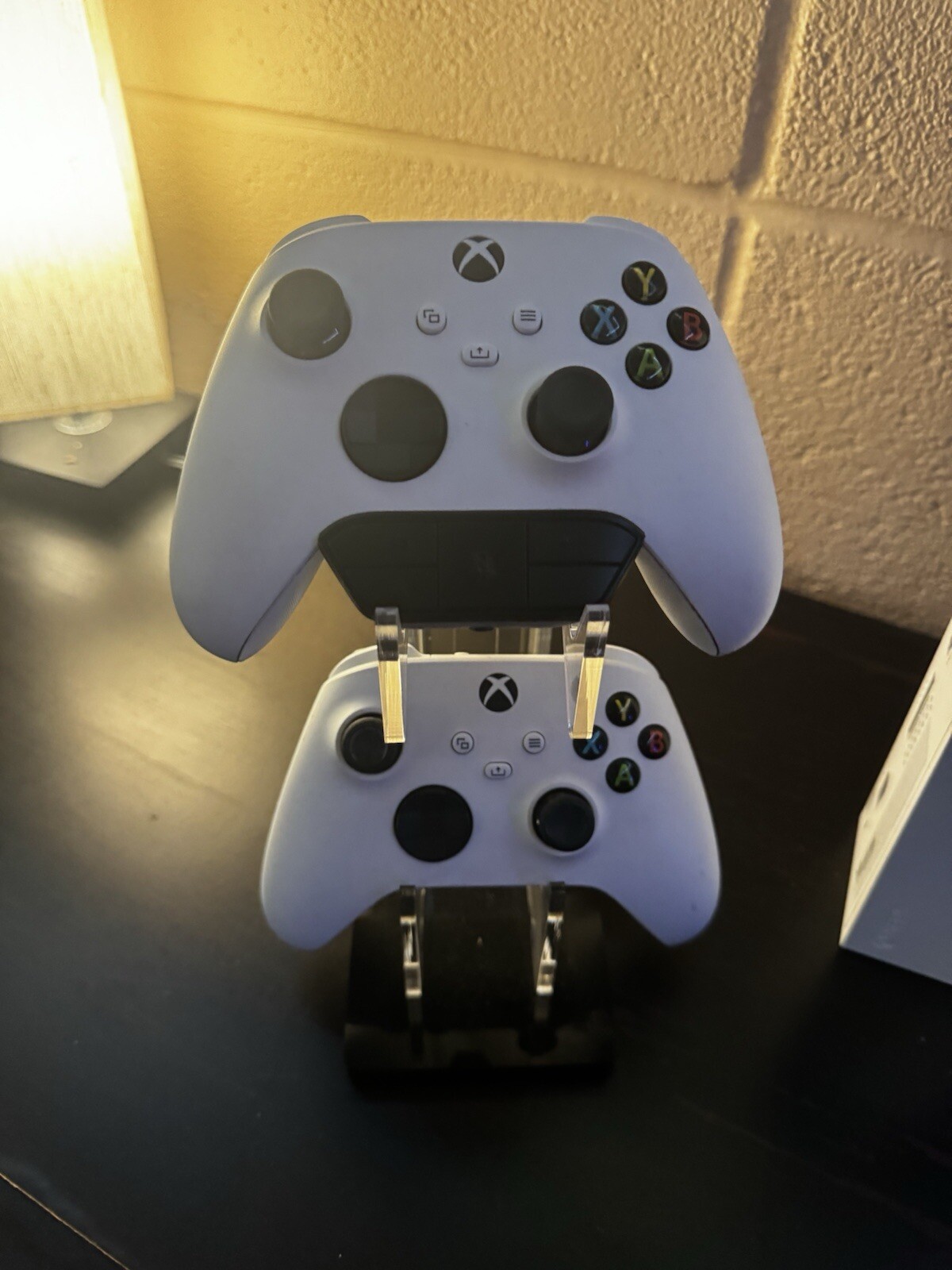 XBOX SERIES S (512 GB) + 2 CONTROLLERS + A10 ASTRO HEADSET