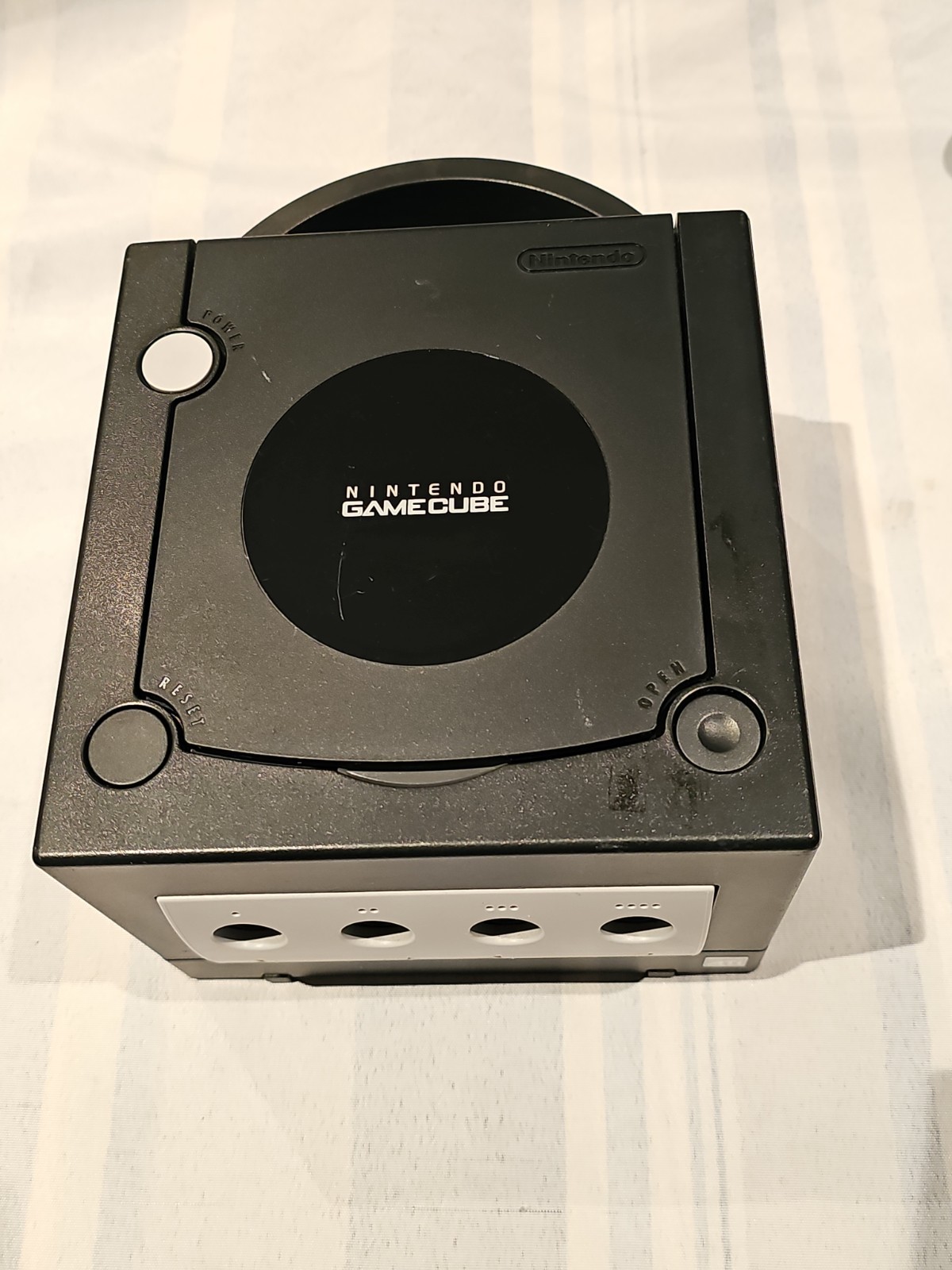 Nintendo GameCube Black Console NTSC-U/C with Controller, cables DOL-101(USA).,