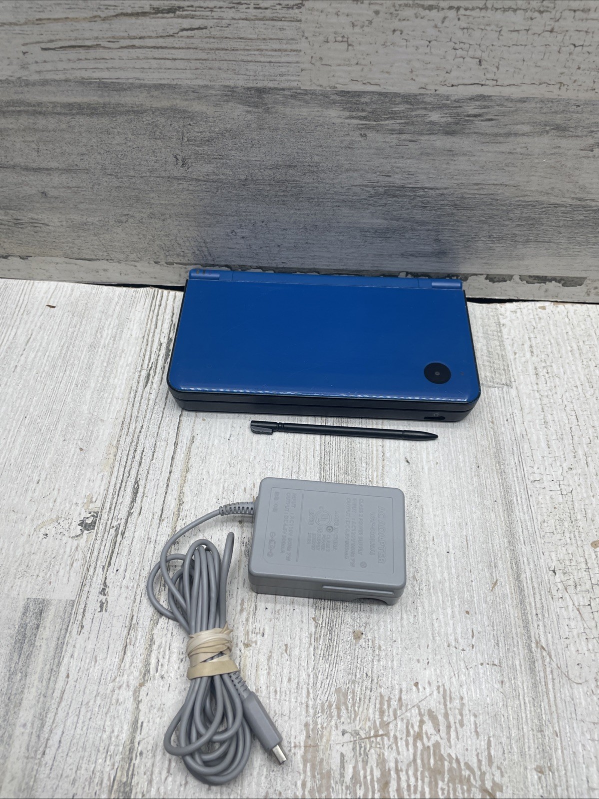 Nintendo DSi XL Handheld System – Midnight Blue Tested