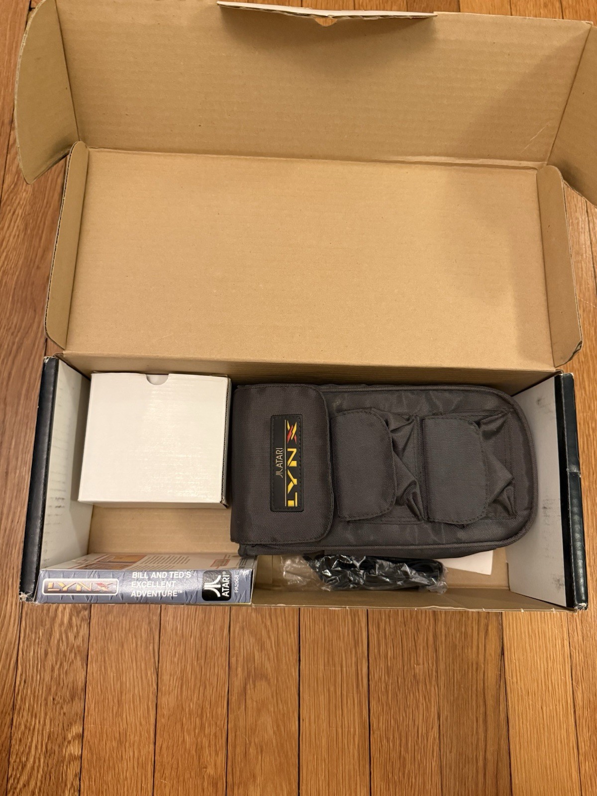 Atari Lynx Model 2 Deluxe Pack Handheld Console PA4111 w Box & Manual Tested
