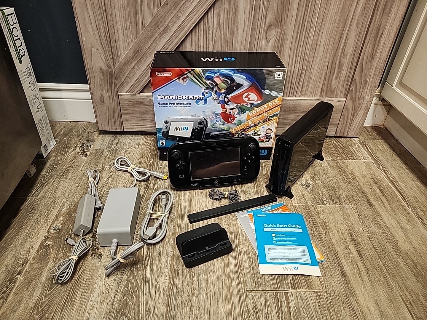 Nintendo Wii U Mario Kart 8 Deluxe Set Console & GamePad + Wii Controller Tested