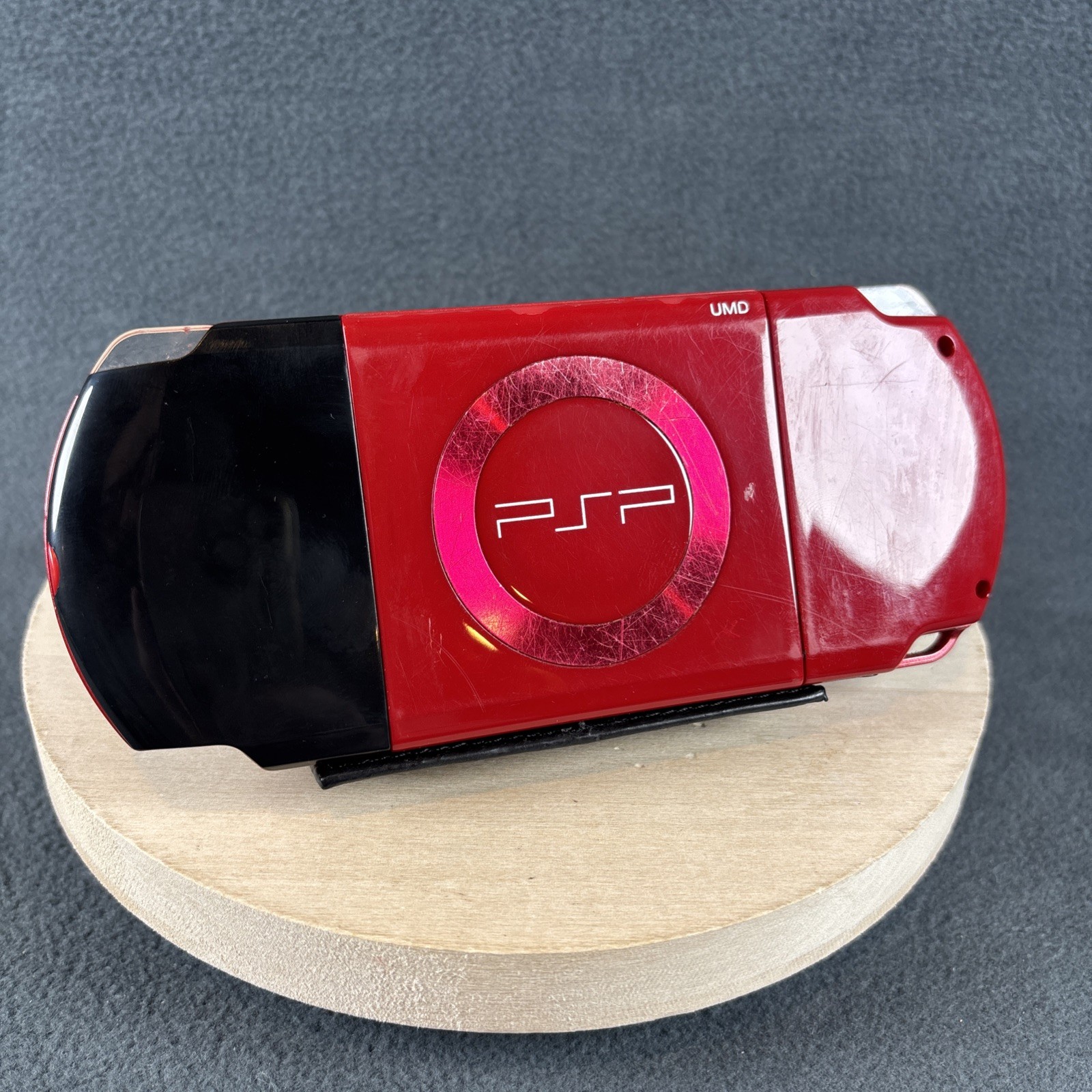 PlayStation Portable PSP-2001 LE Red Console w/ Battery Charger & Games – Tested
