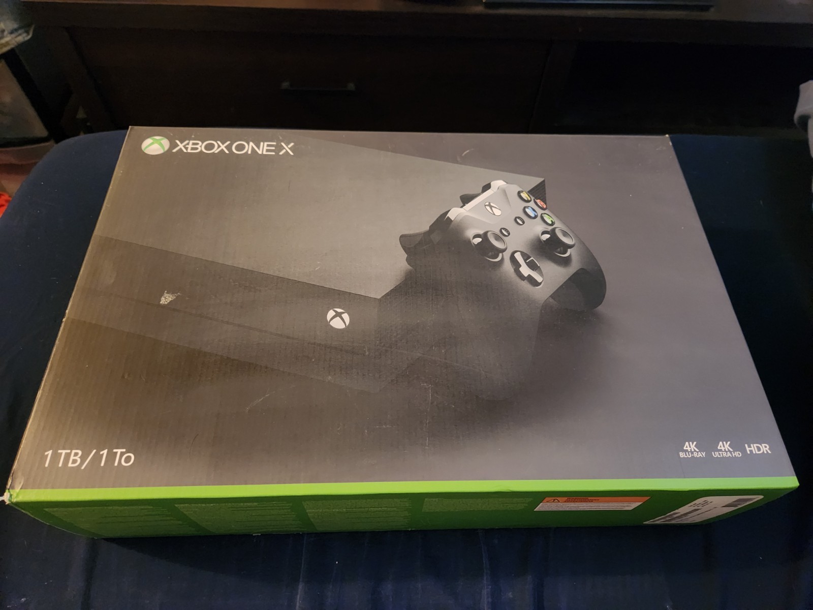 Microsoft Xbox One X 1TB Home Console – Black – with original box and packaging
