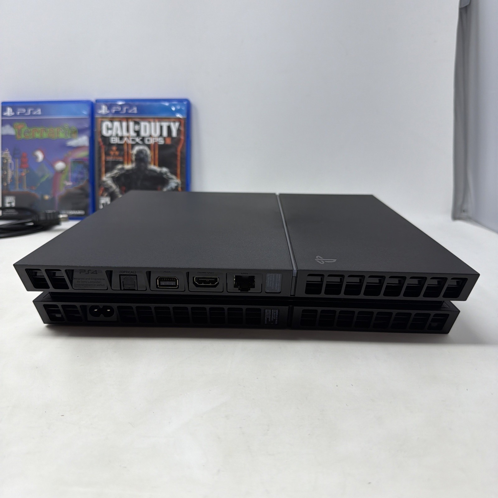 Sony PlayStation 4 500GB CUH-1215A Gaming Console w/ Controller, Cords & 2 Games