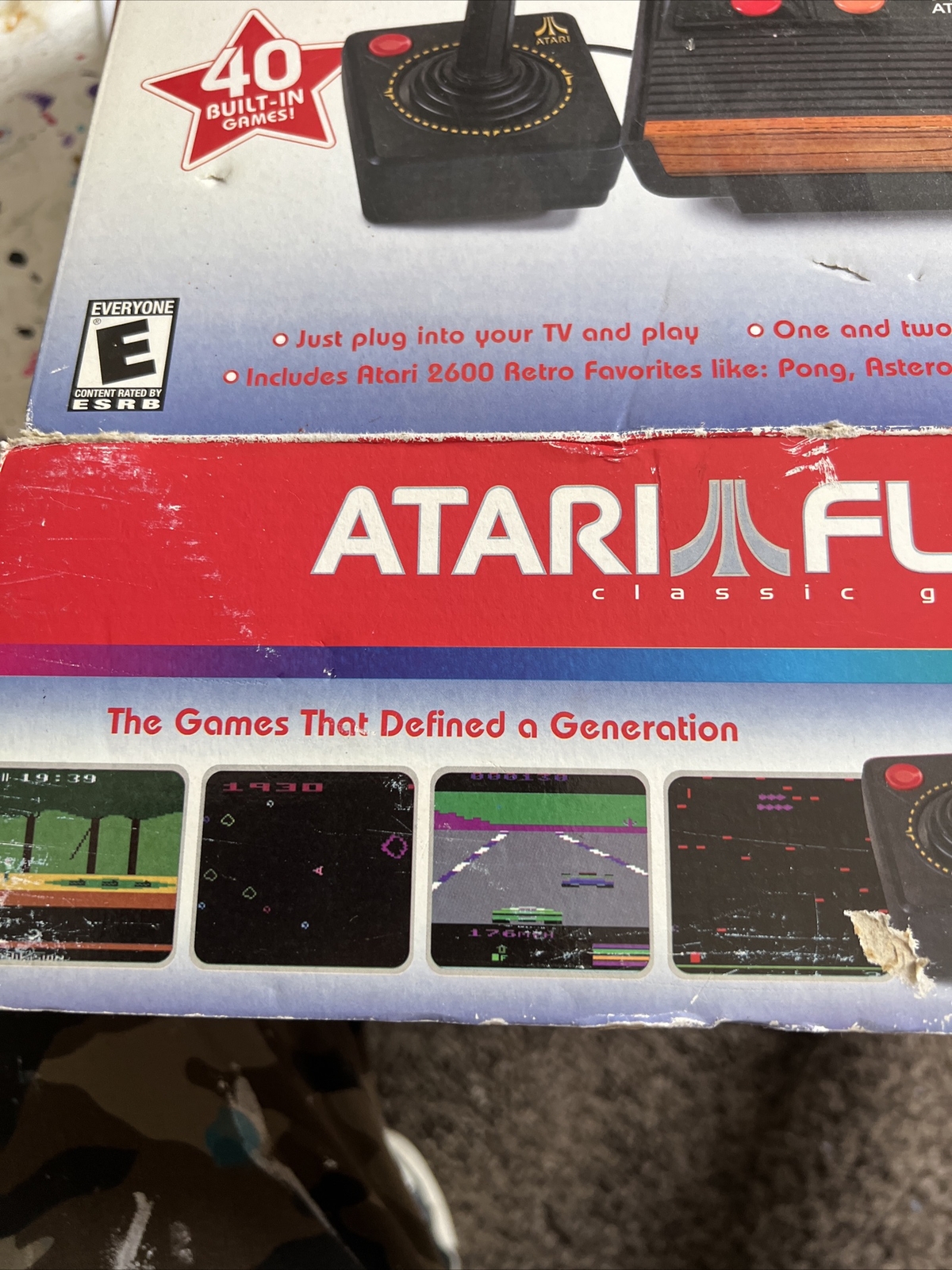 Atari Flashback 2 Classic Game Console With Games / 40 Built in Games