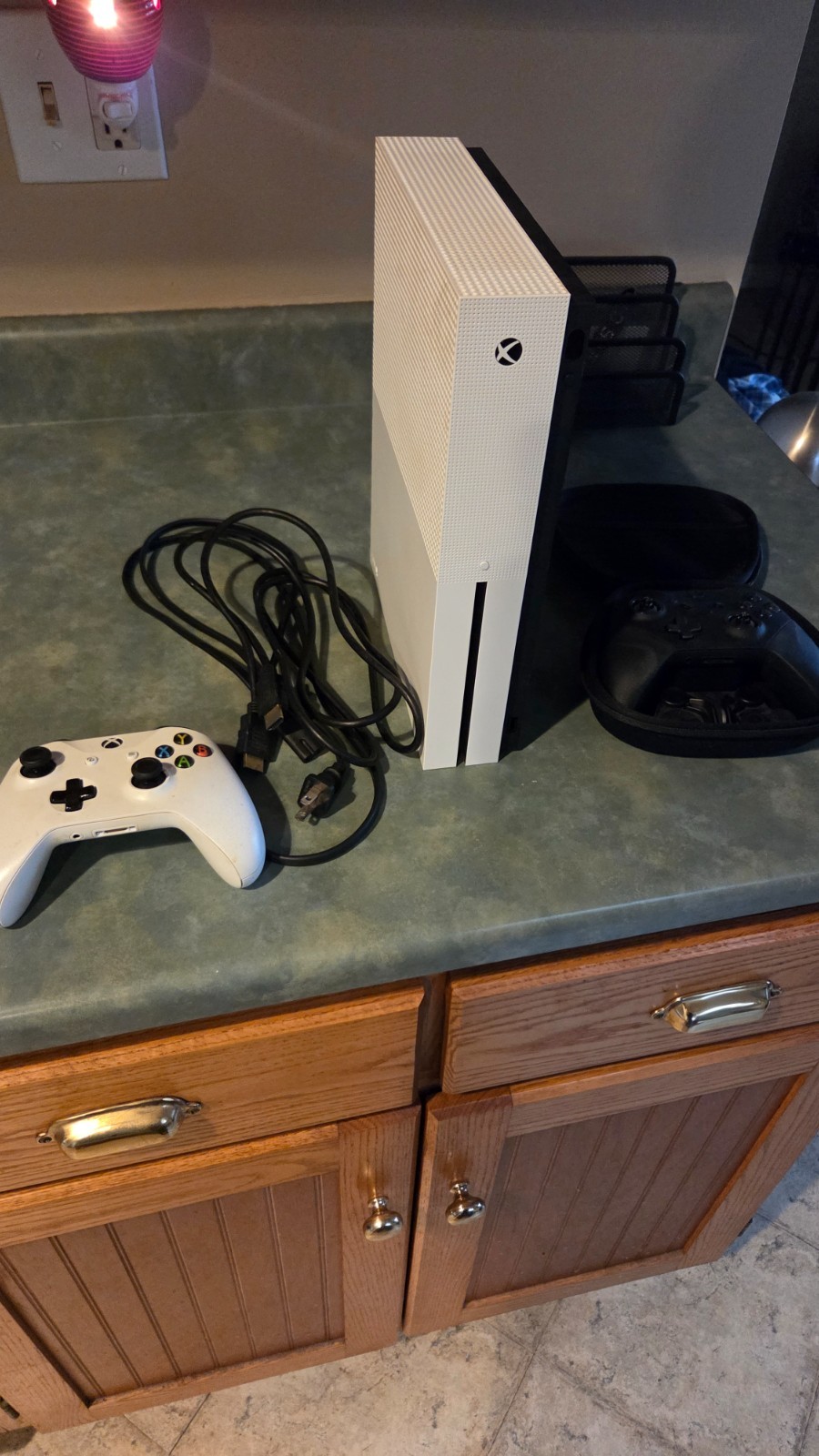 xbox one s 1tb with elite 2 controller