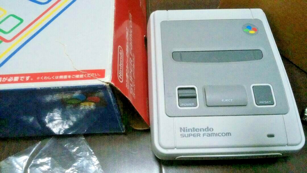 Super Famicom Nintendo Classic Mini Console Japan SFC SNES Used Game Gray Boxed