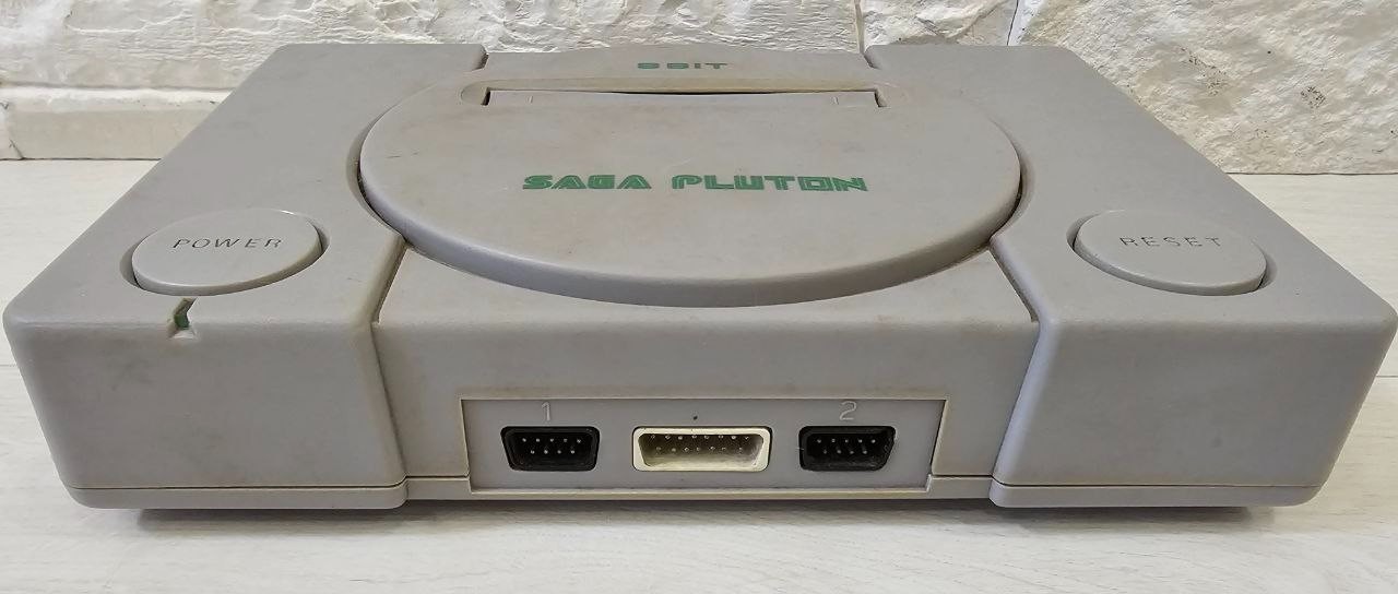 Vintage Retro 1990s Game Console 8 bit Saga Pluton Video Game Console for repair