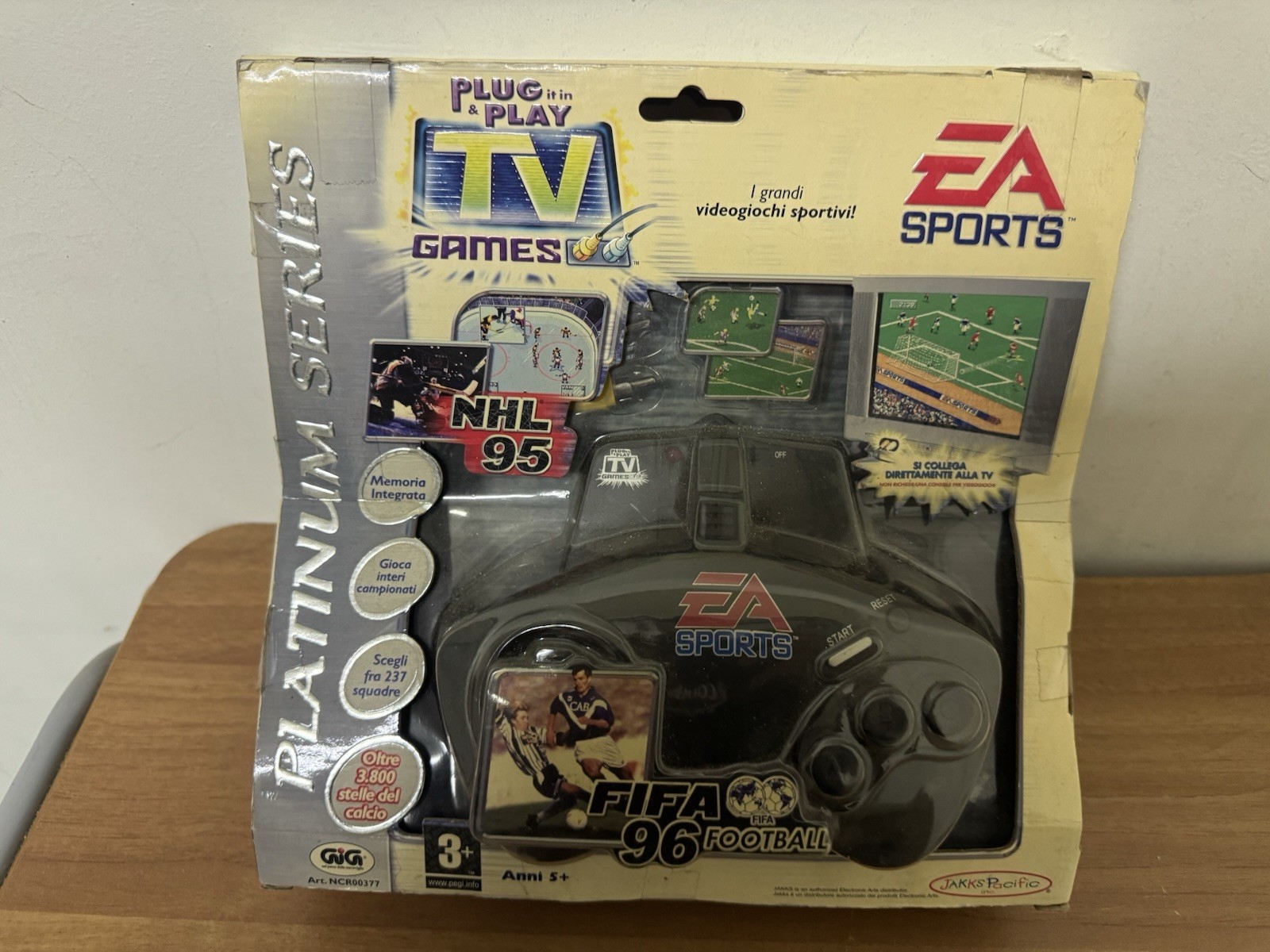 Games Plug & Play TV Games EA Sports NHL95 FIFA96 Gig Jakks 2004 NIB