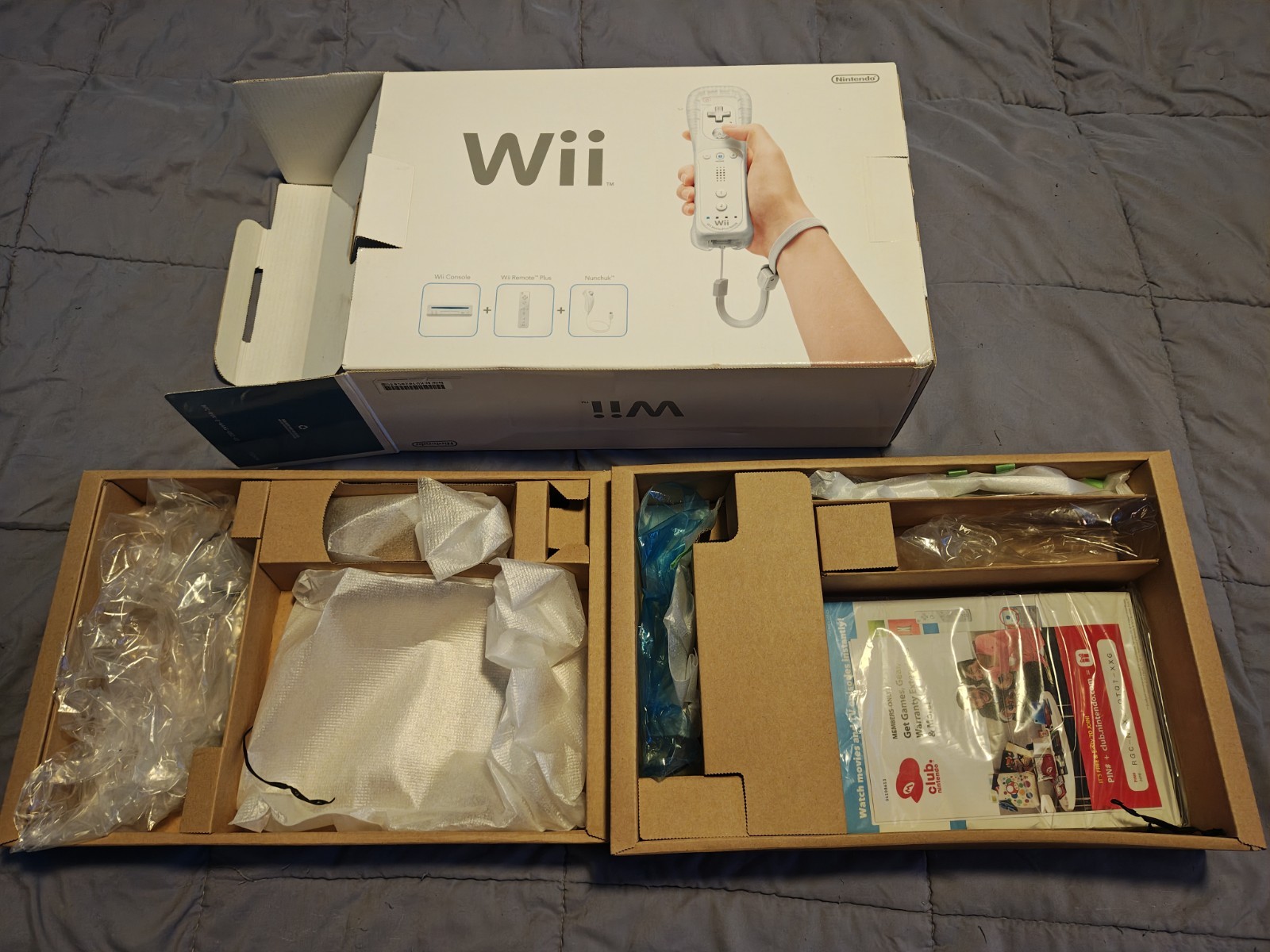 Nintendo Wii Game Console Bundle With 10 Games Complete In Box