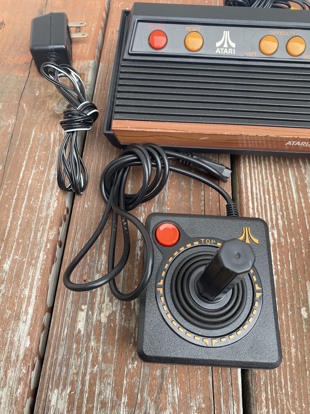 Atari Flashback 2 Console w/ Controllers And Wires Works Great Plug N Play Game