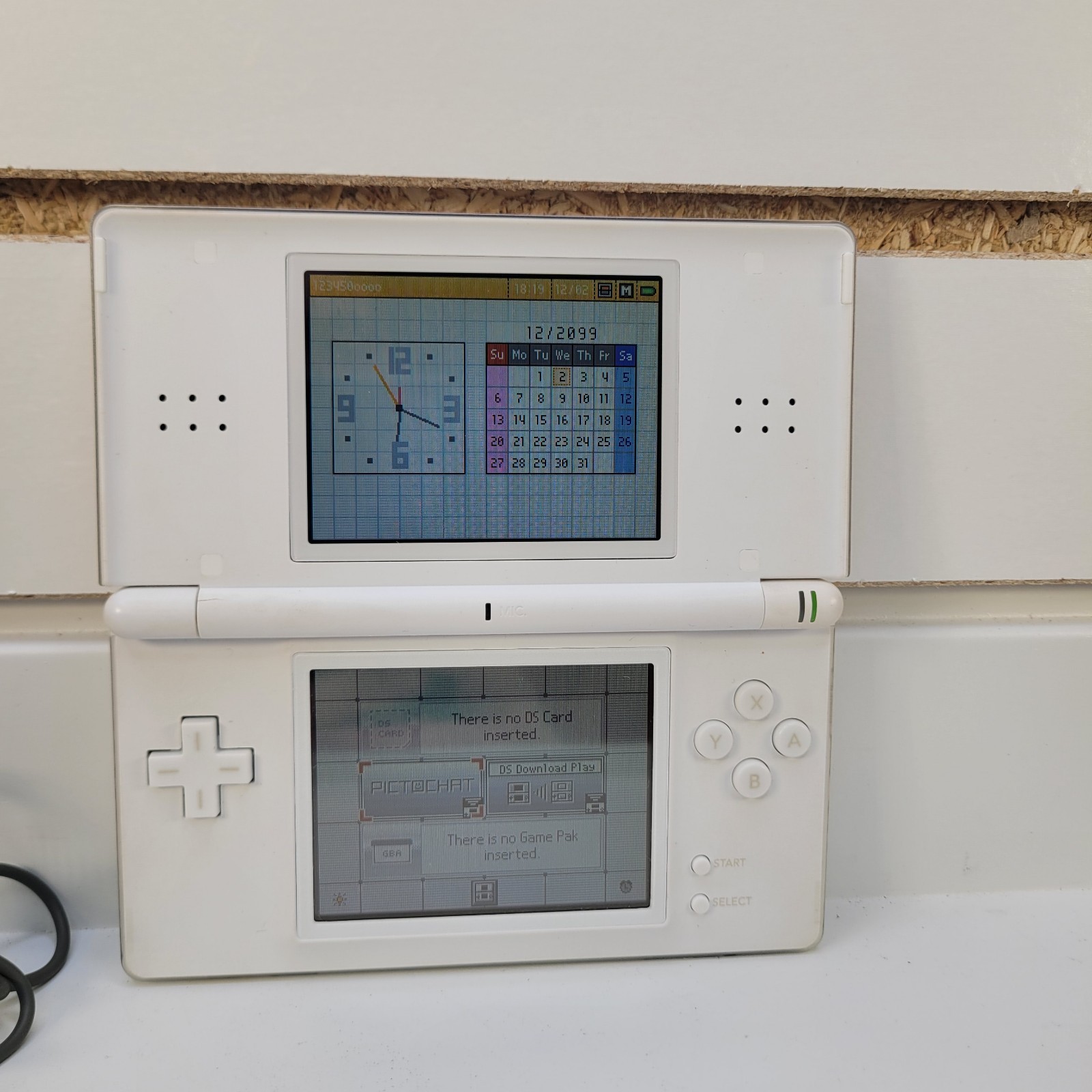 Nintendo DS Lite Console Polar White w/ Accessories Authentic Tested Working