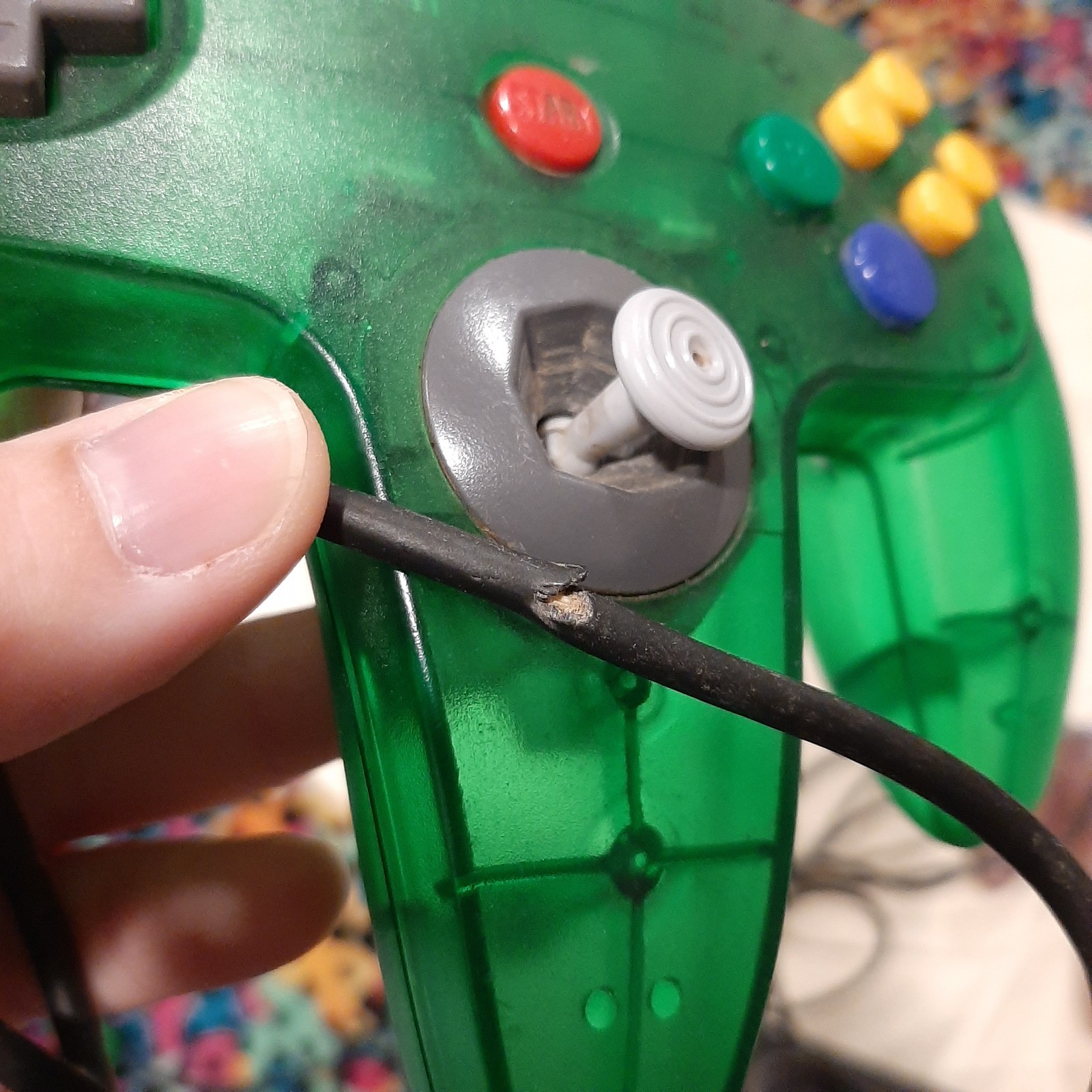 Nintendo 64 Console And 2 Conrollers ONLY – NUS-001 (USA) – Charcoal Tested