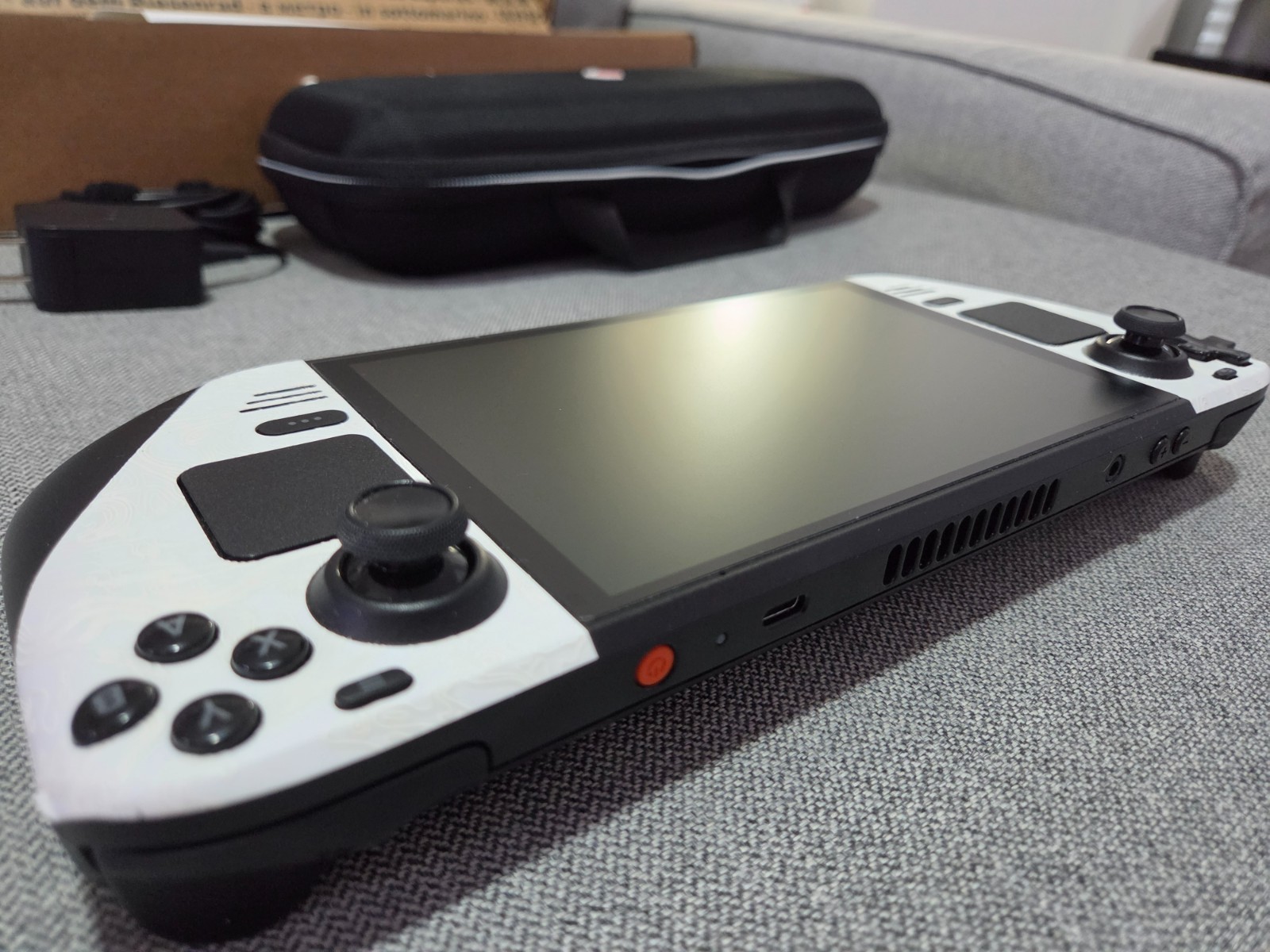 Valve Steam Deck OLED 2TB Killswitch Case, carrying case, charger included